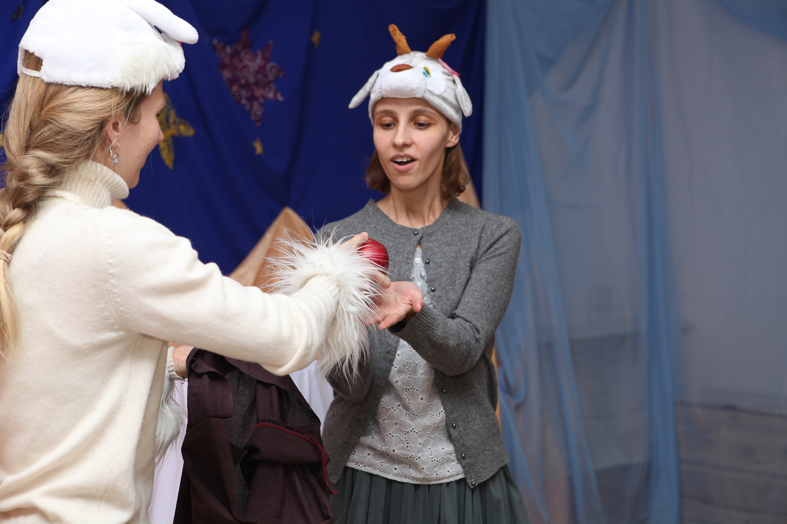 Новый год в Детском Саду Зернышко. Фотограф Дарья Локотко в Красноярске