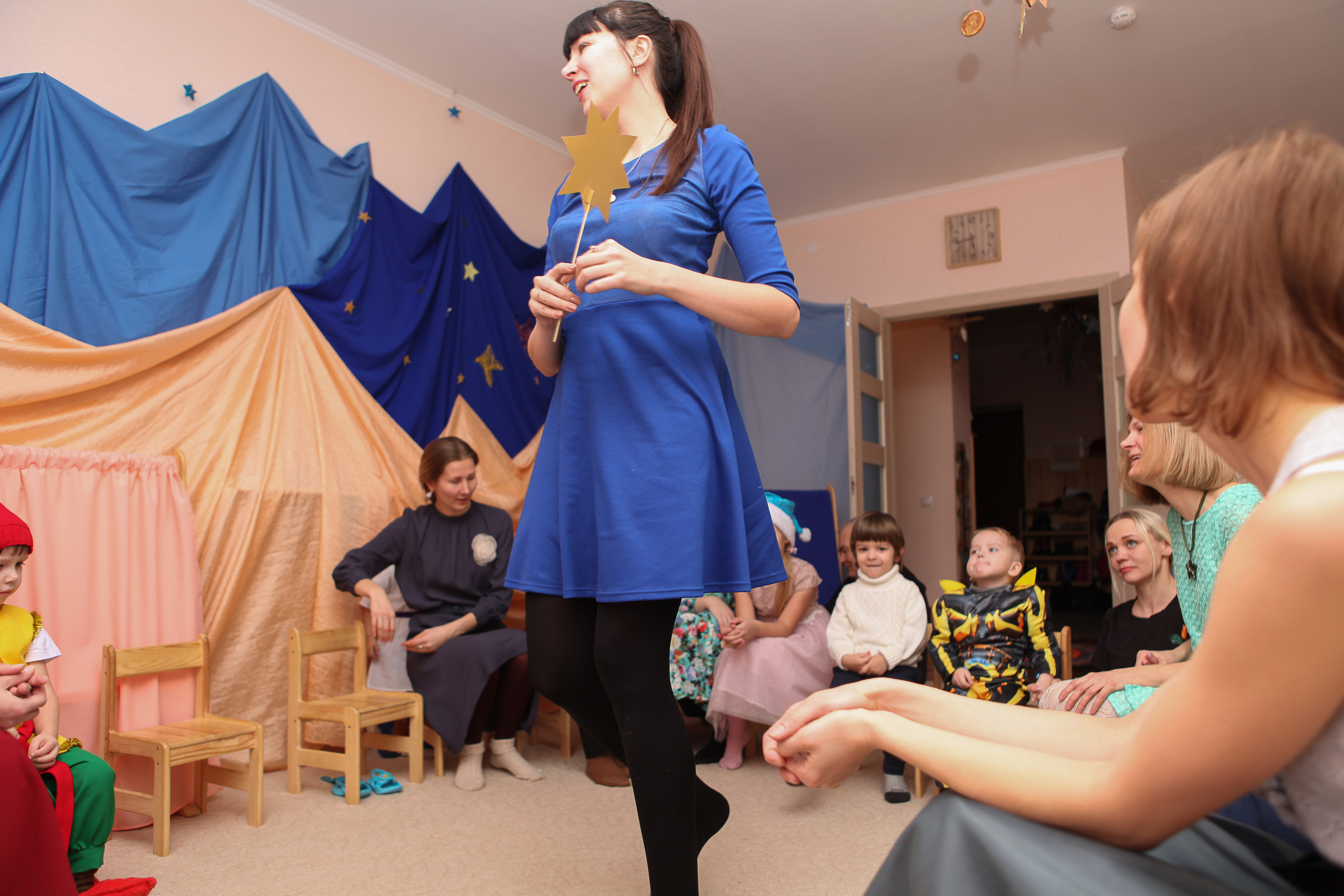 Новый год в Детском Саду Зернышко. Фотограф Дарья Локотко в Красноярске