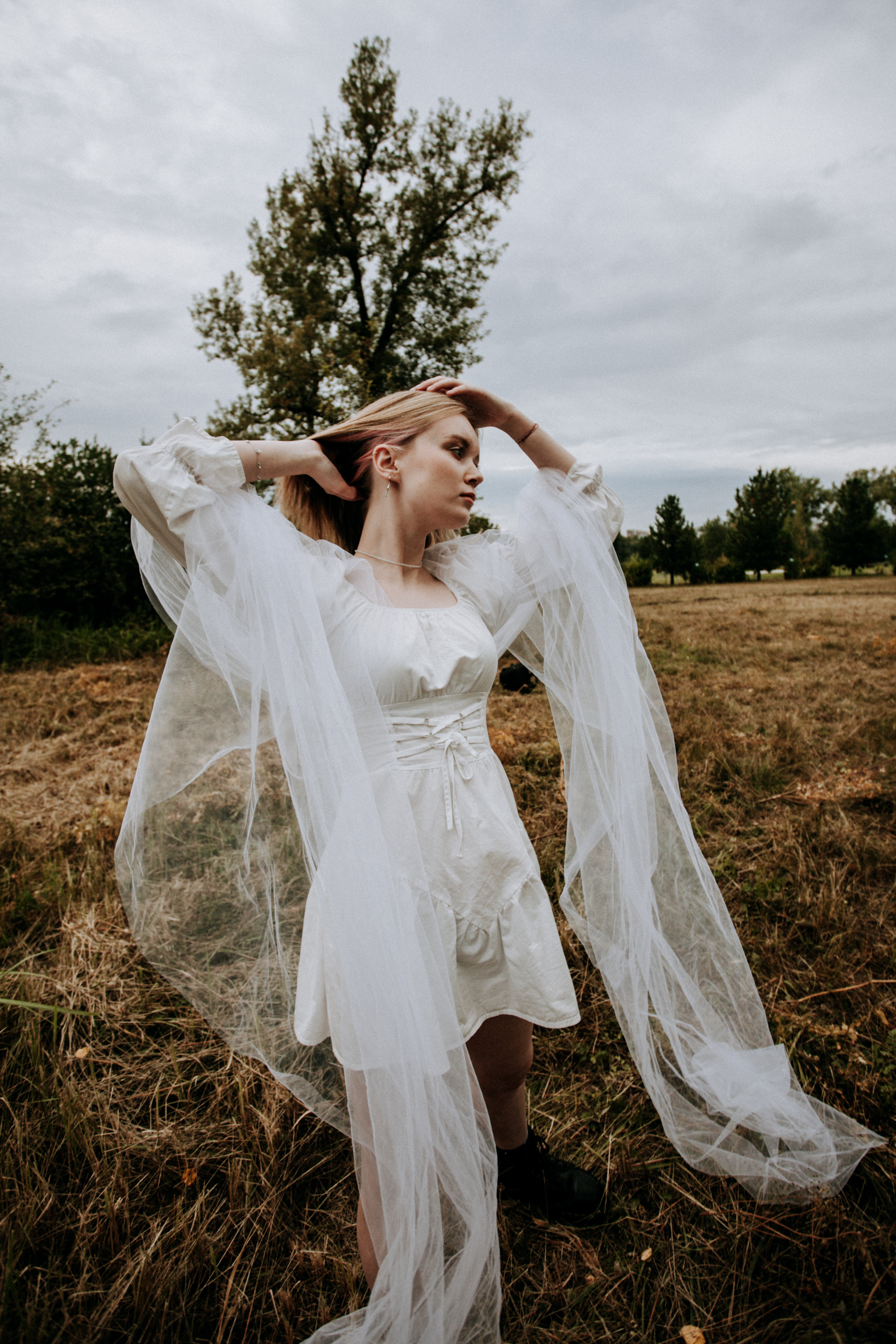 поле красивая невеста осень природа флер фата