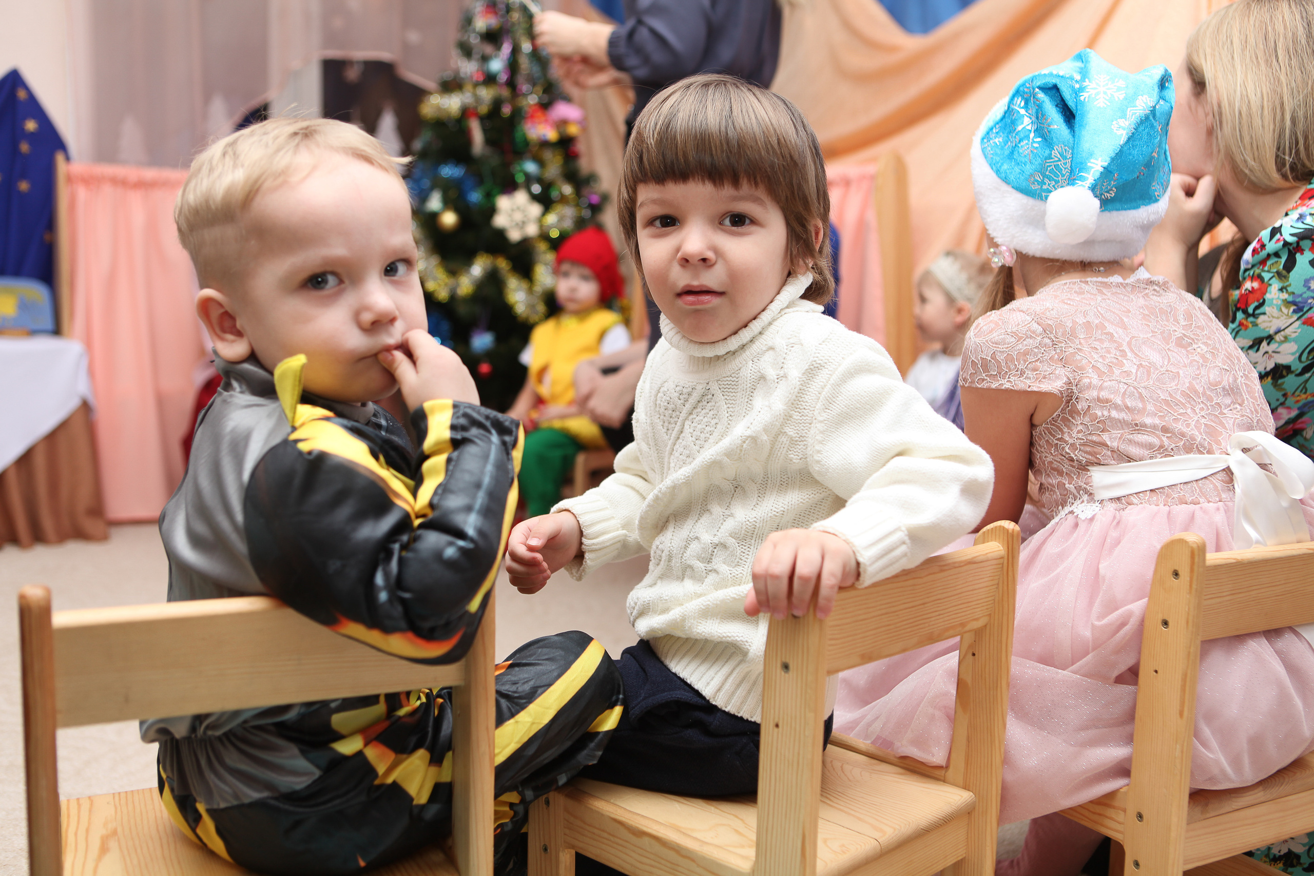 Новый год в Детском Саду Зернышко. Фотограф Дарья Локотко в Красноярске