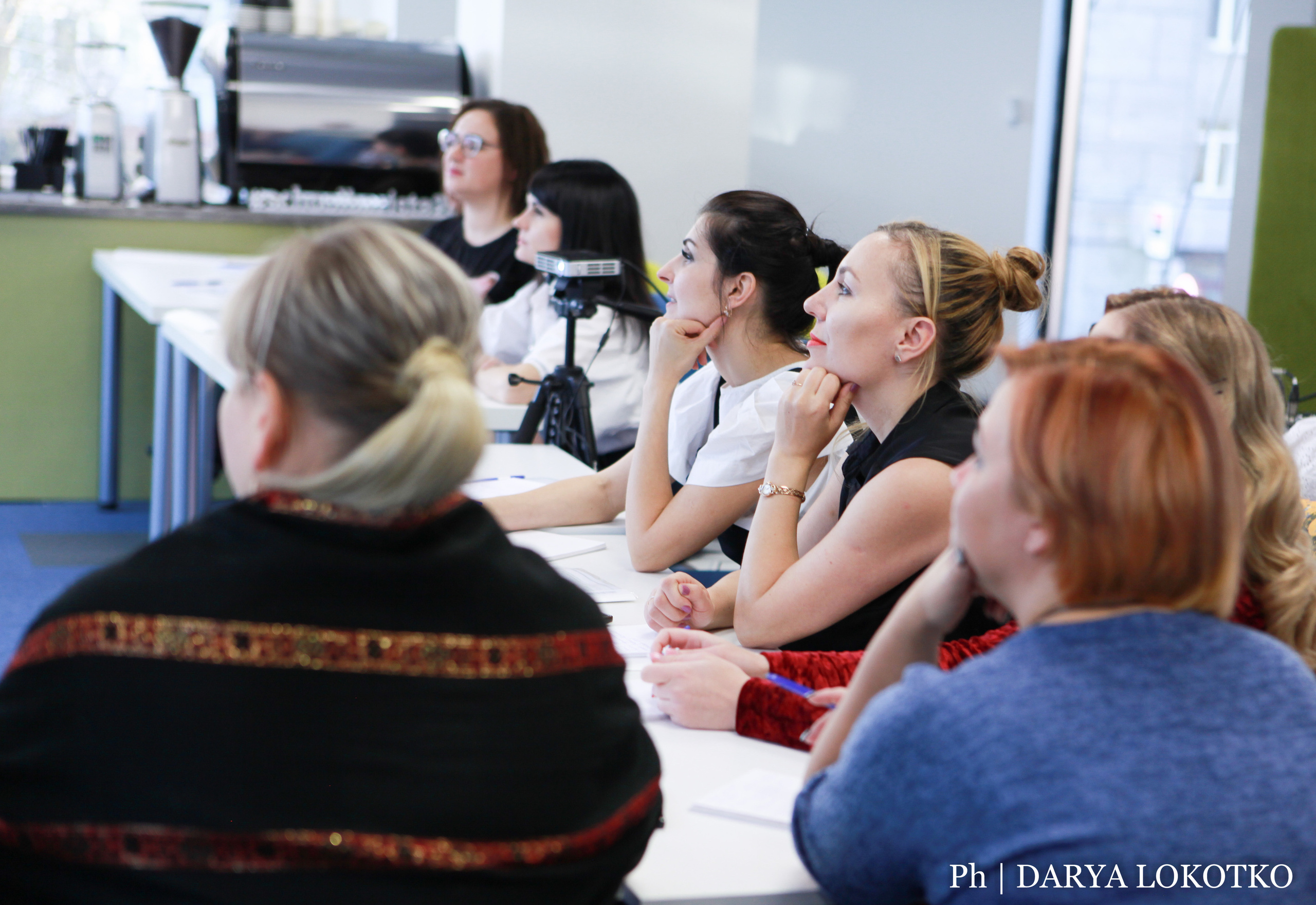Праздник по молекулам. Фотограф Дарья Локотко в Красноярске