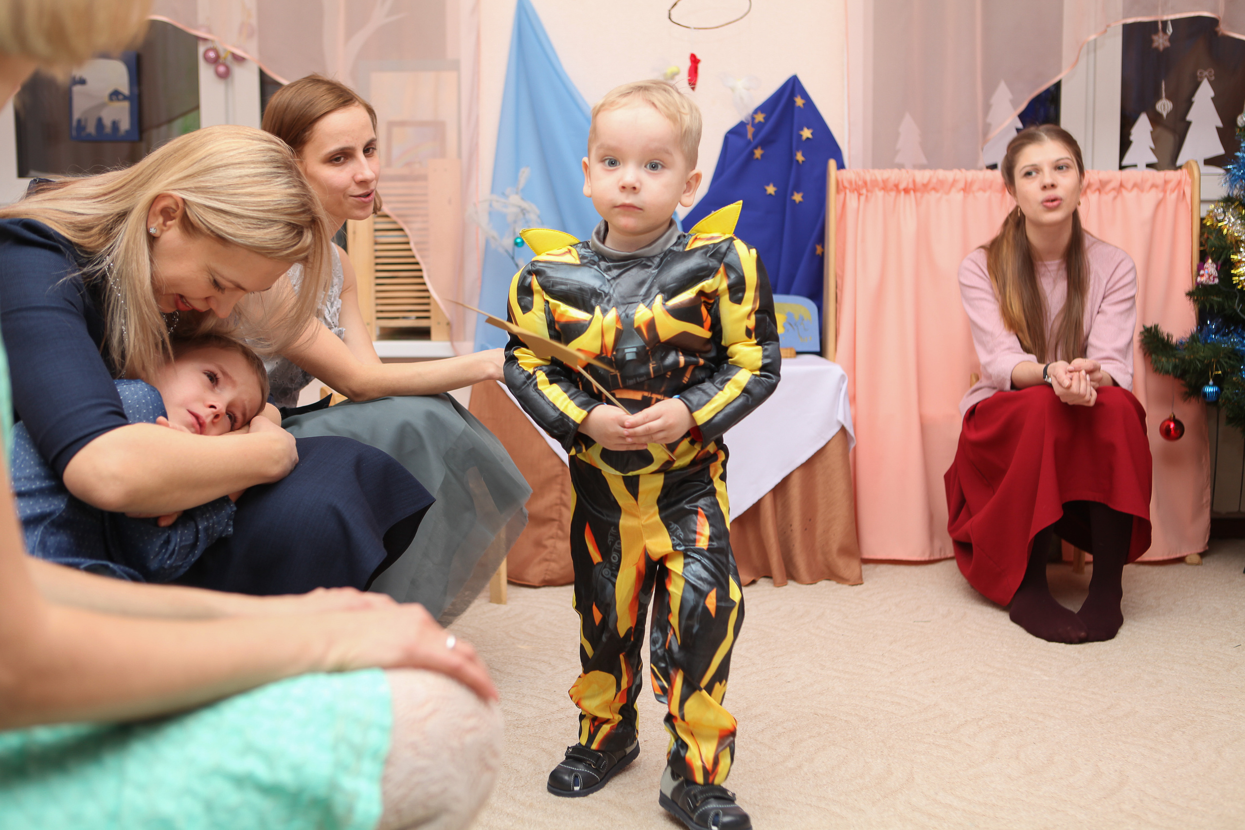 Новый год в Детском Саду Зернышко. Фотограф Дарья Локотко в Красноярске