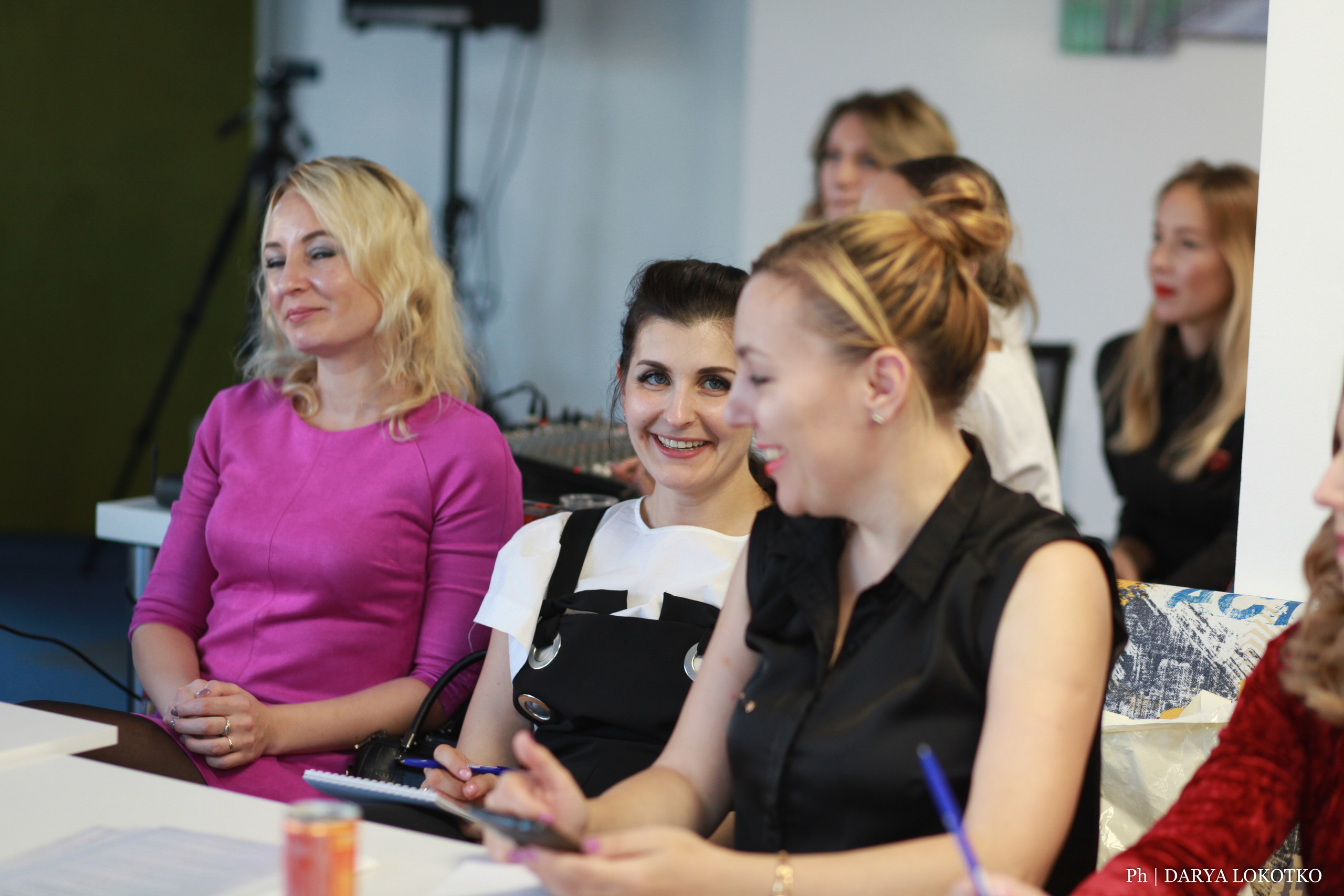 Праздник по молекулам. Фотограф Дарья Локотко в Красноярске