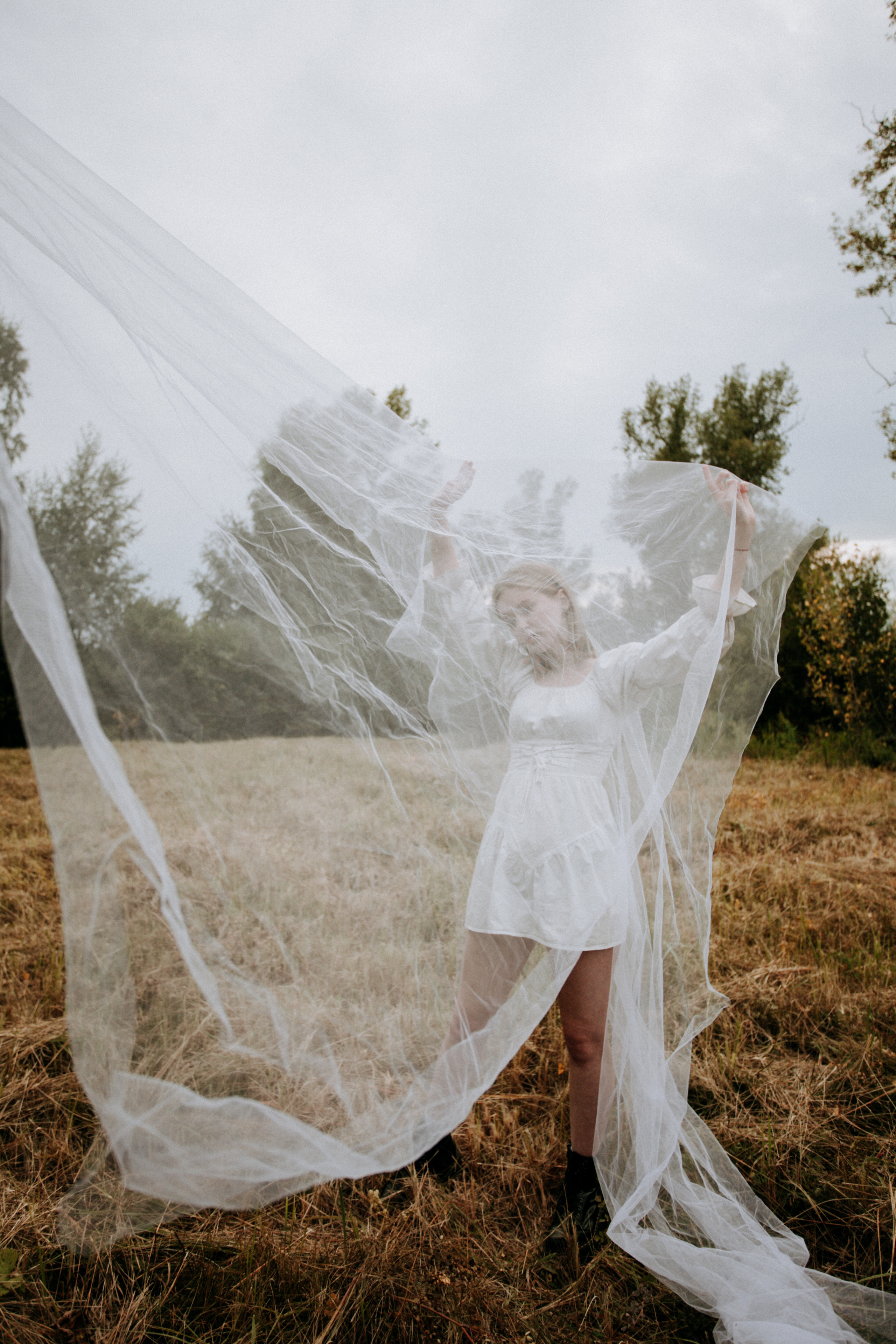 поле красивая невеста осень природа флер