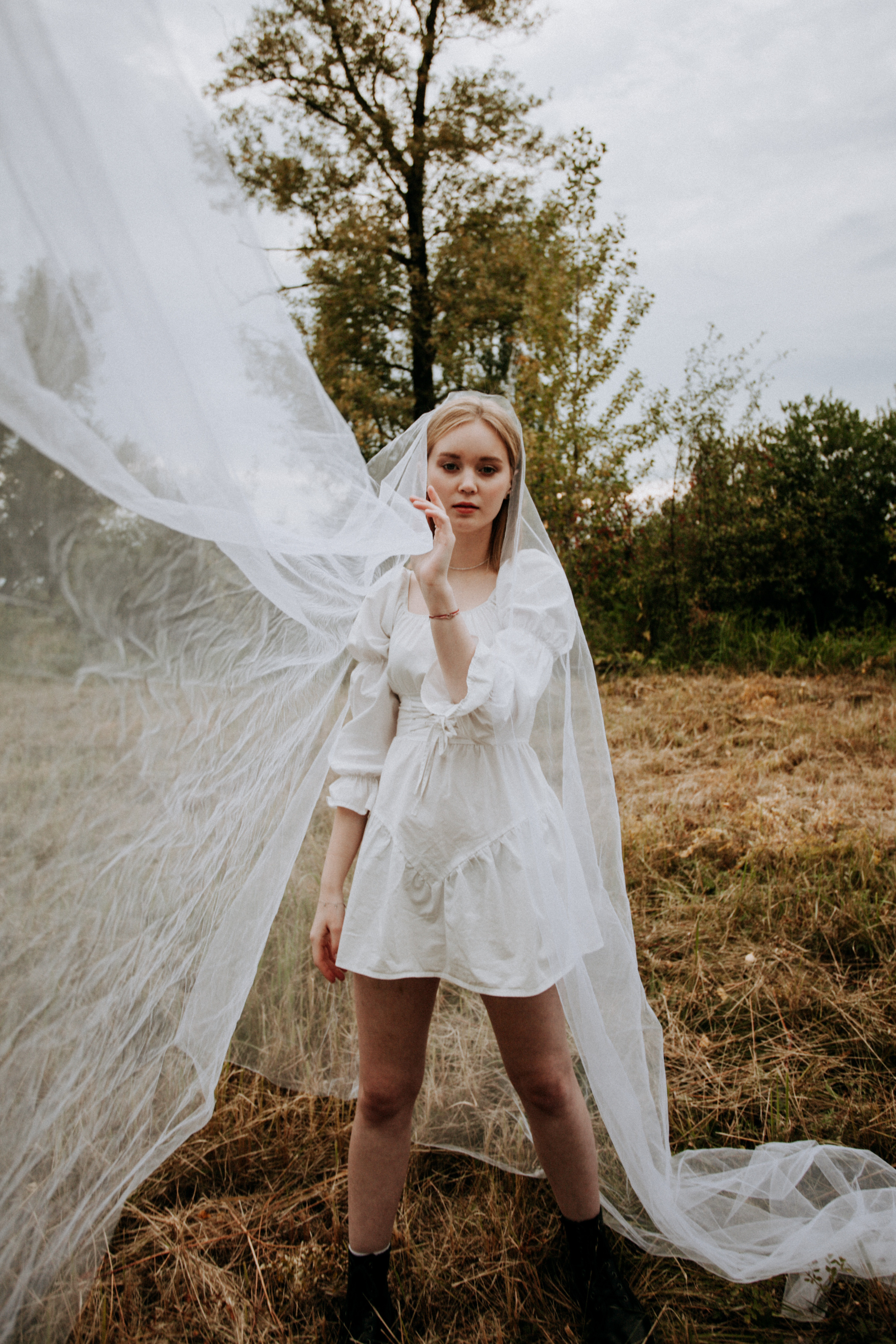 поле красивая невеста осень природа флер фата