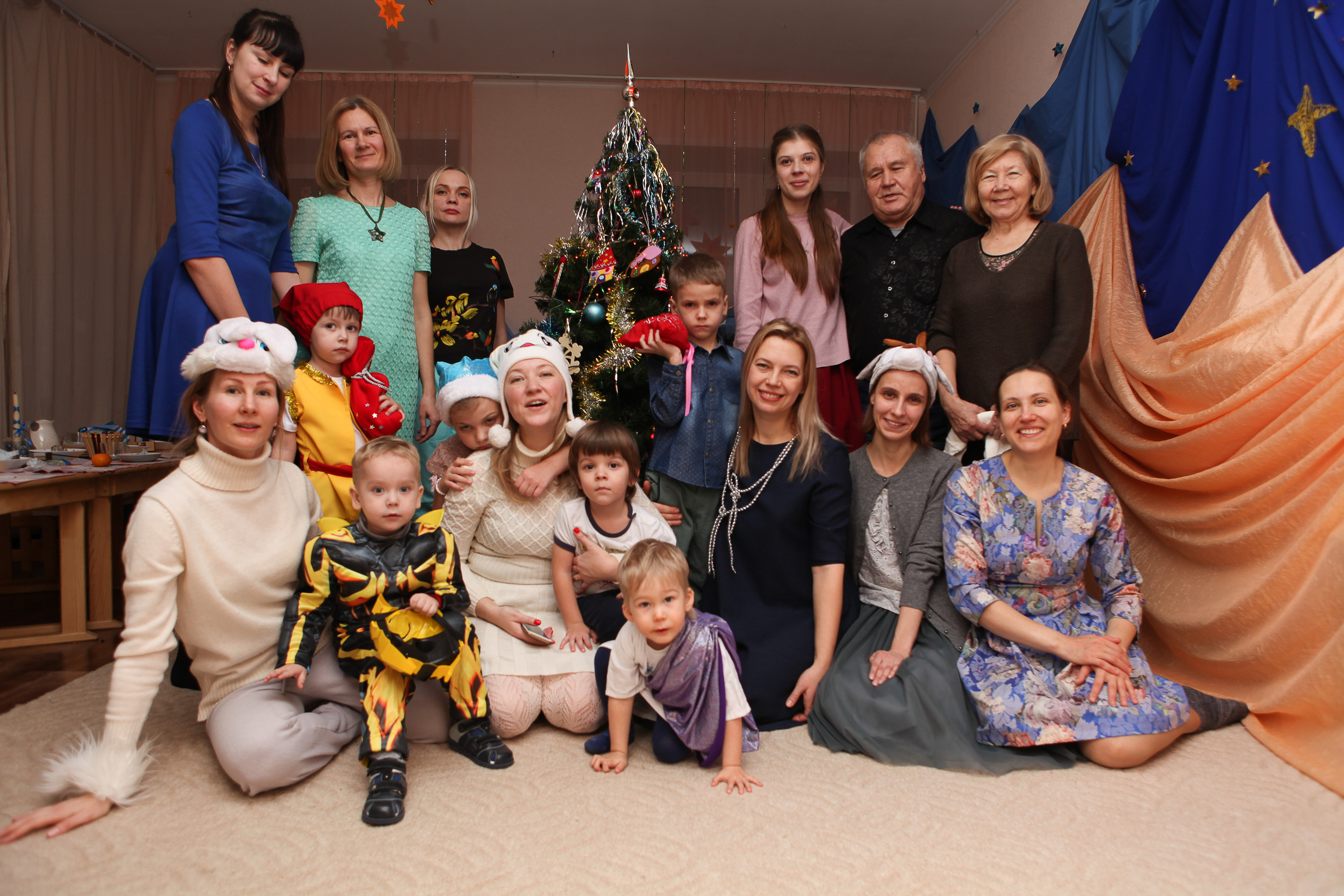 Новый год в Детском Саду Зернышко. Фотограф Дарья Локотко в Красноярске