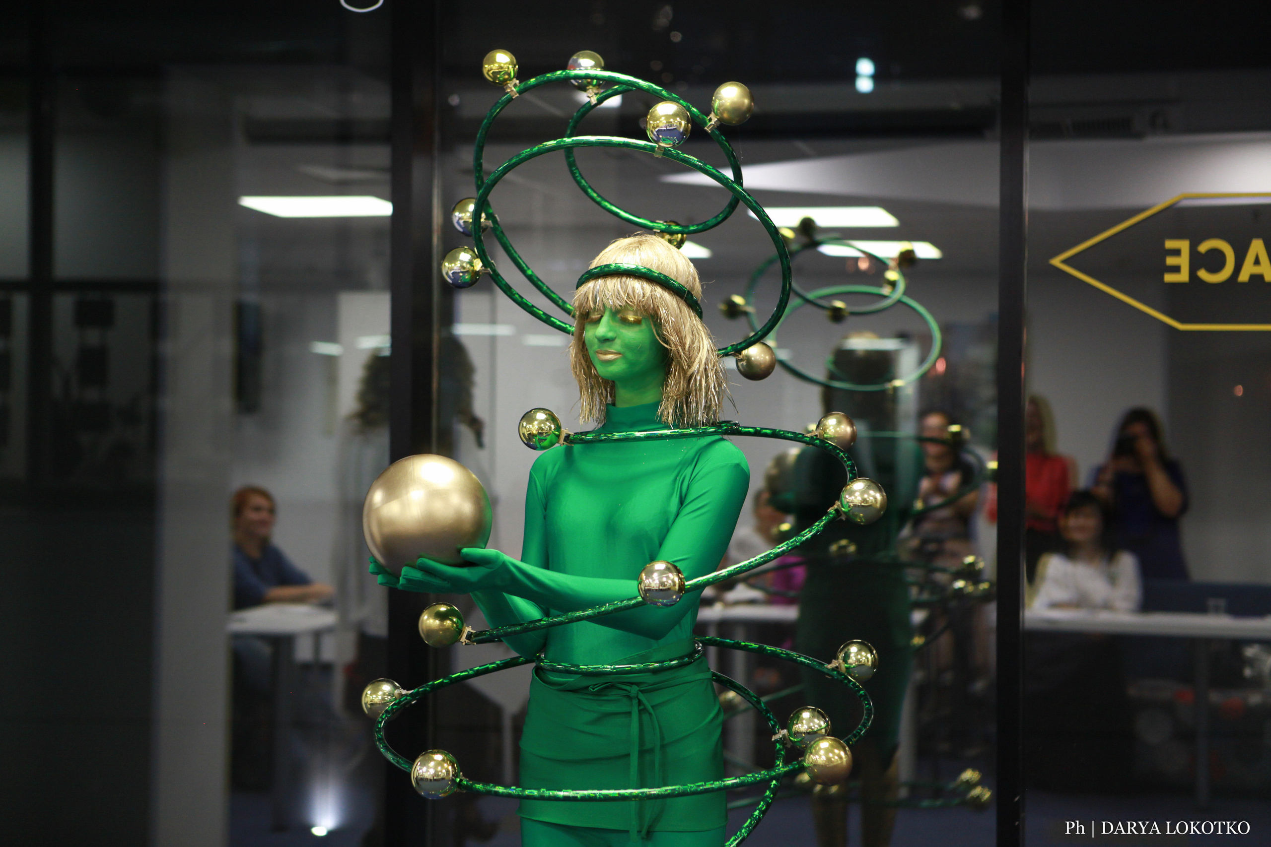 Праздник по молекулам. Фотограф Дарья Локотко в Красноярске