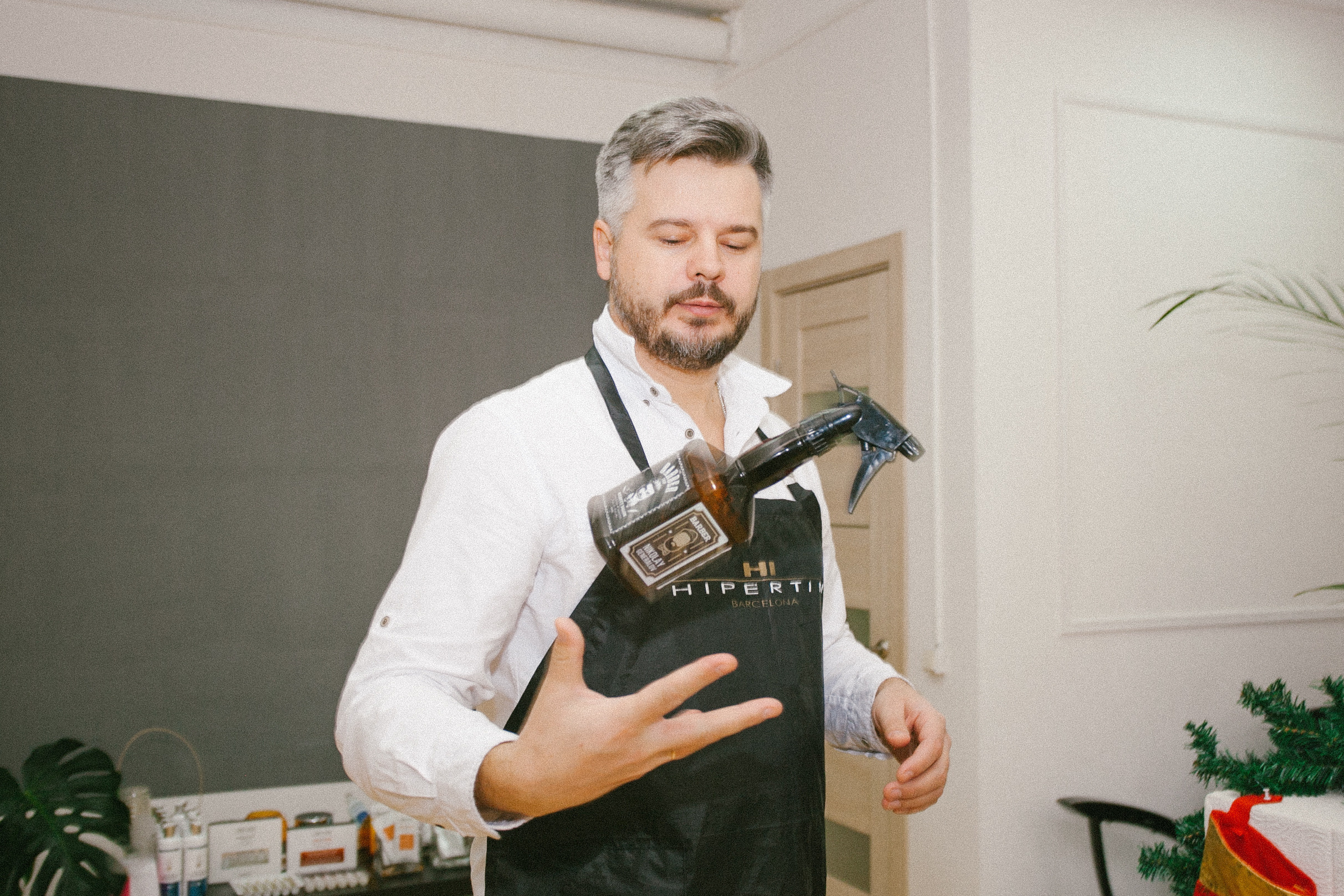 парикмахер мужчина салон 