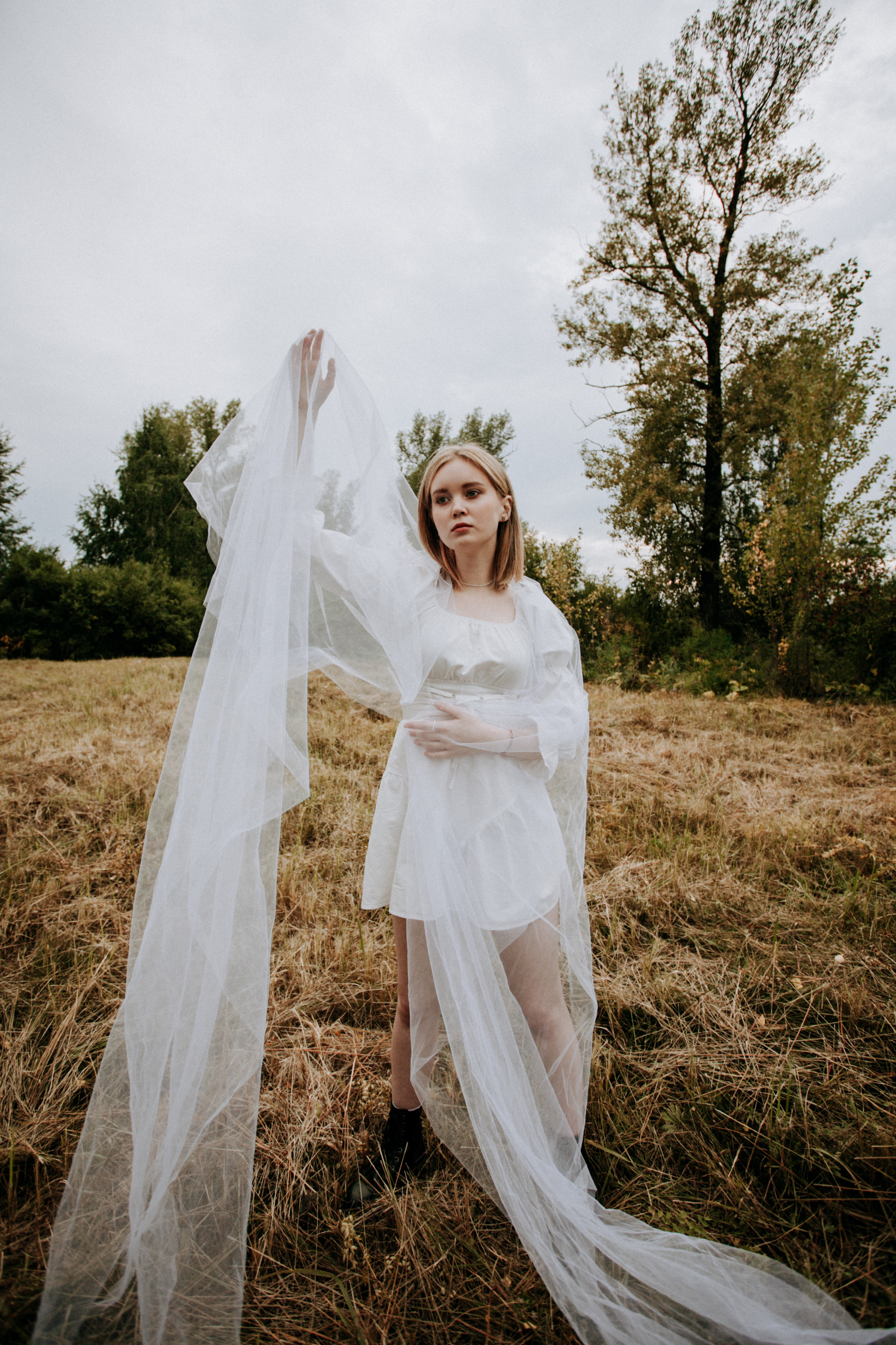 поле красивая невеста осень природа флер фата
