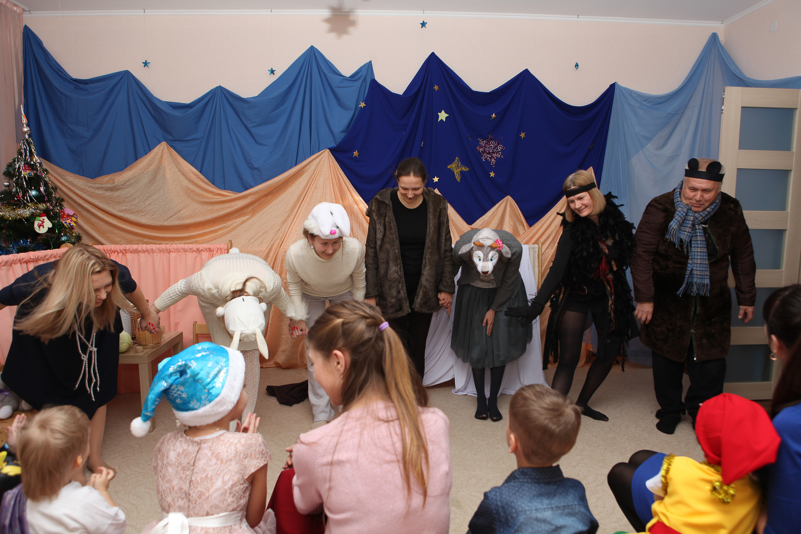 Новый год в Детском Саду Зернышко. Фотограф Дарья Локотко в Красноярске