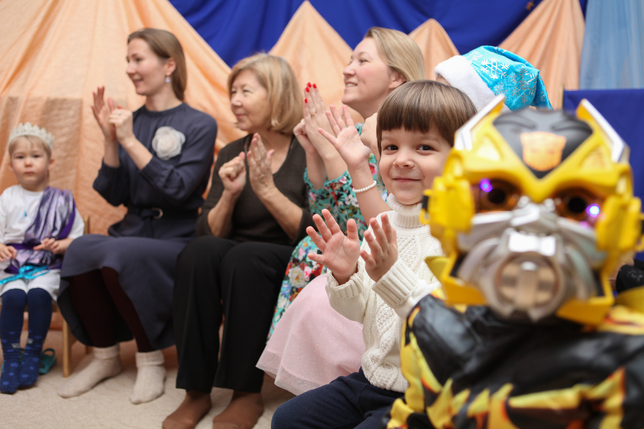 Новый год в Детском Саду Зернышко. Фотограф Дарья Локотко в Красноярске