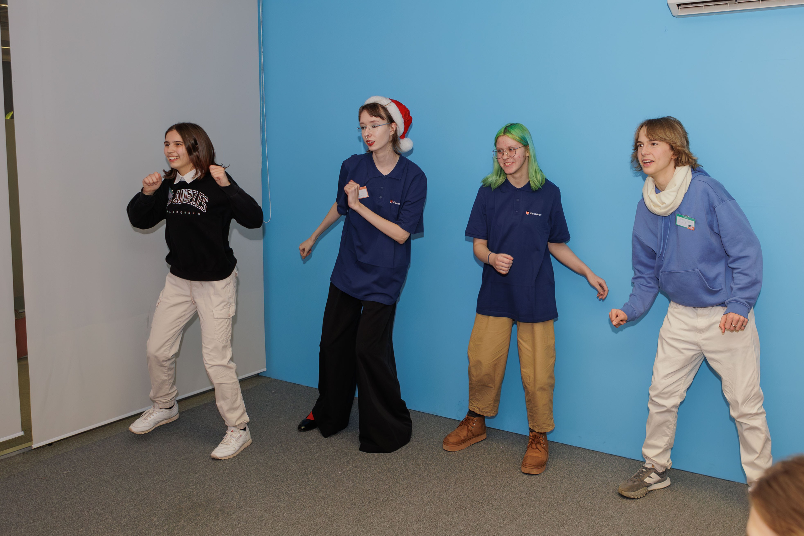 8-11 классы: Новый год в ФОКСФОРД. Выпускные альбомы и школьный фотограф в Подольске, Троицке, Щербинке, Москве и Московской области