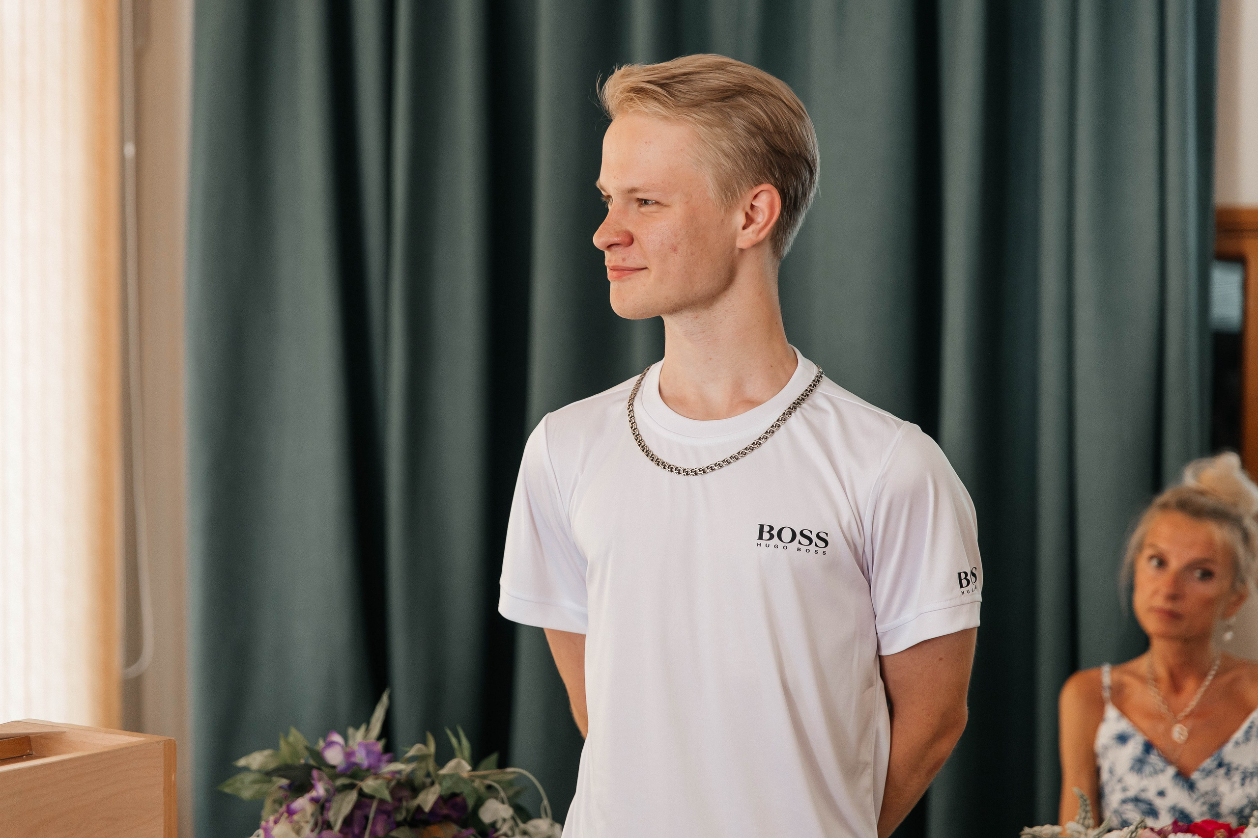 Гимназия Пеленг. _Carpe diem_