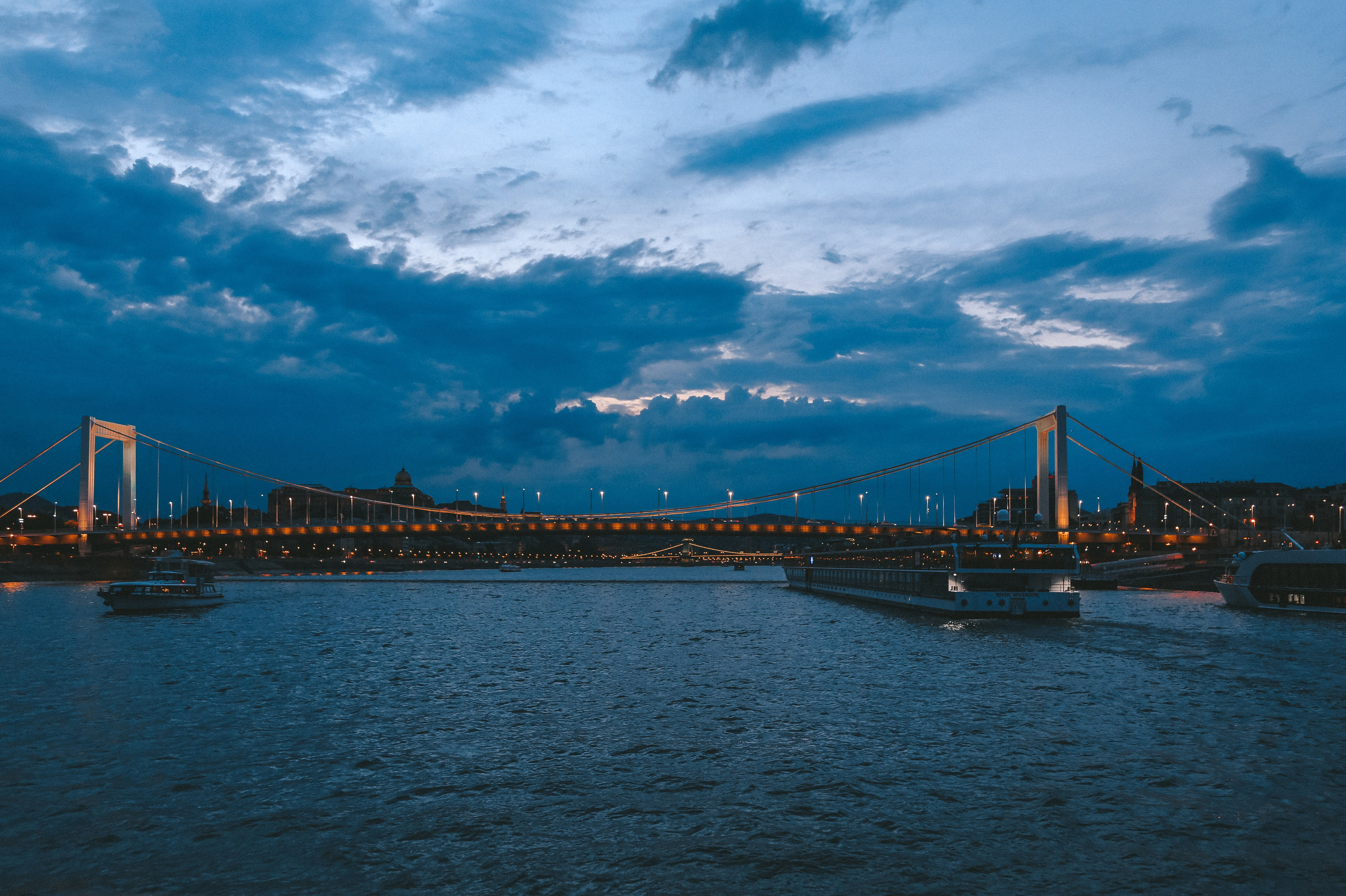 Венгрия: Будапешт. Дарья Письменюк / Darya Leitstern — фотограф, музыкант, журналист, путешественник