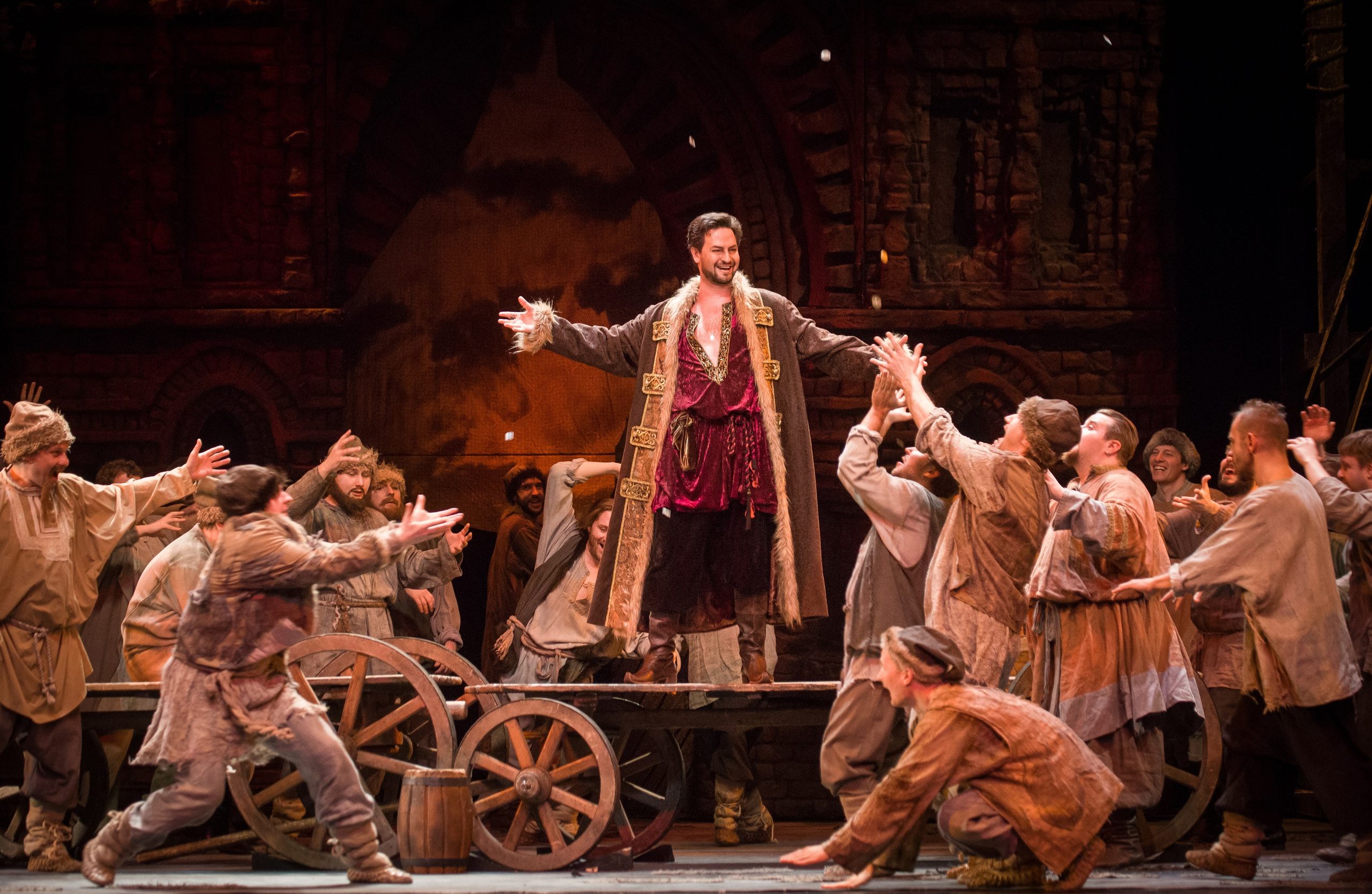 «Князь Игорь» в Новой опере. Дарья Письменюк / Darya Leitstern — фотограф, музыкант, журналист, путешественник