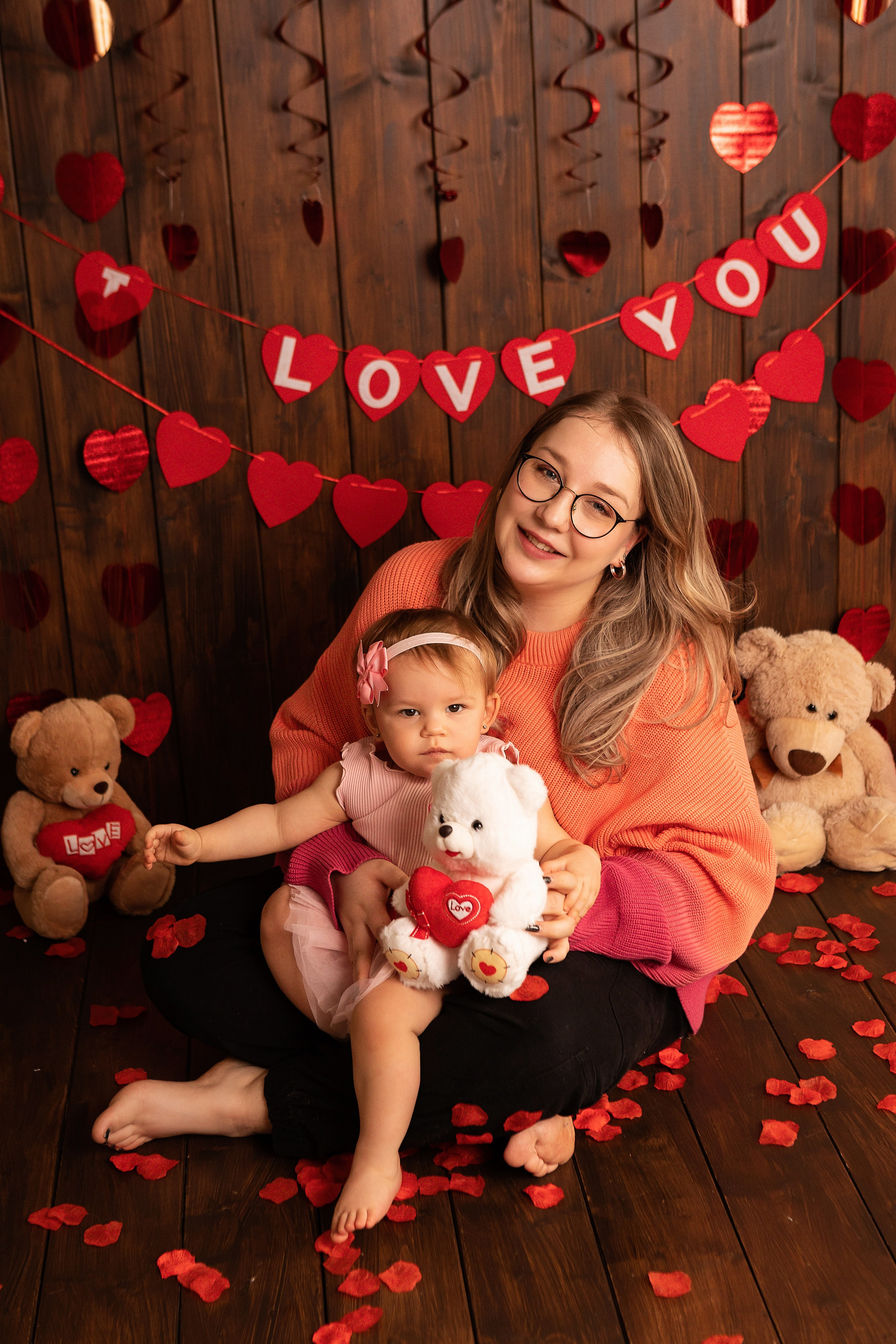 Фотопроект «Наши любимки». ФОТОГРАФ НА ГОДИК, БЕРЕМЕННОСТИ, НОВОРОЖДЕННЫХ, КРЕЩЕНИЯ МОСКВА