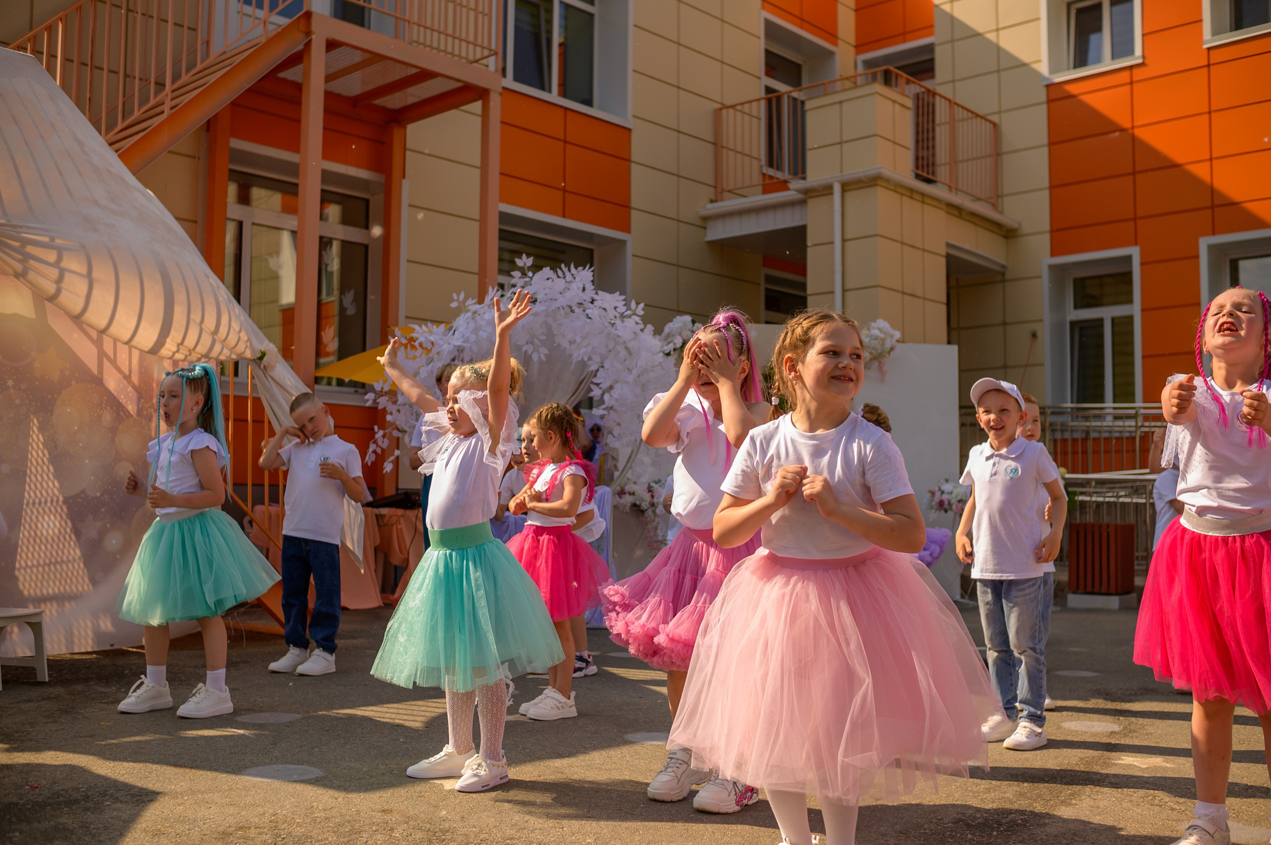 Репортаж выпускного группа «Фантазёры» 3 садик. Фотограф новорожденных, семейный детский в Тюмени Татьяна Морозова