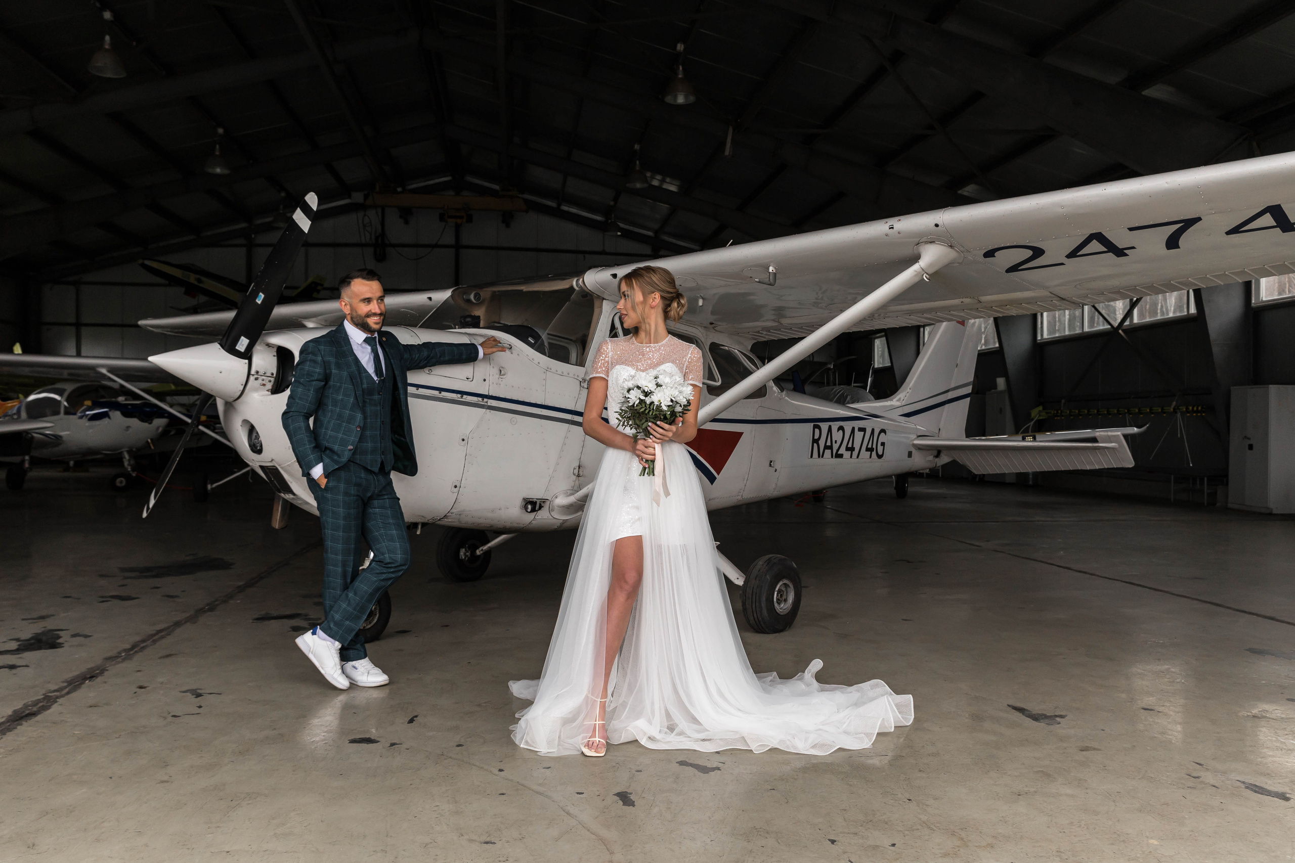 Аэродром. Роман и Виктория. Фотограф свадебный Москва.Серпухов. Андрей Гоев