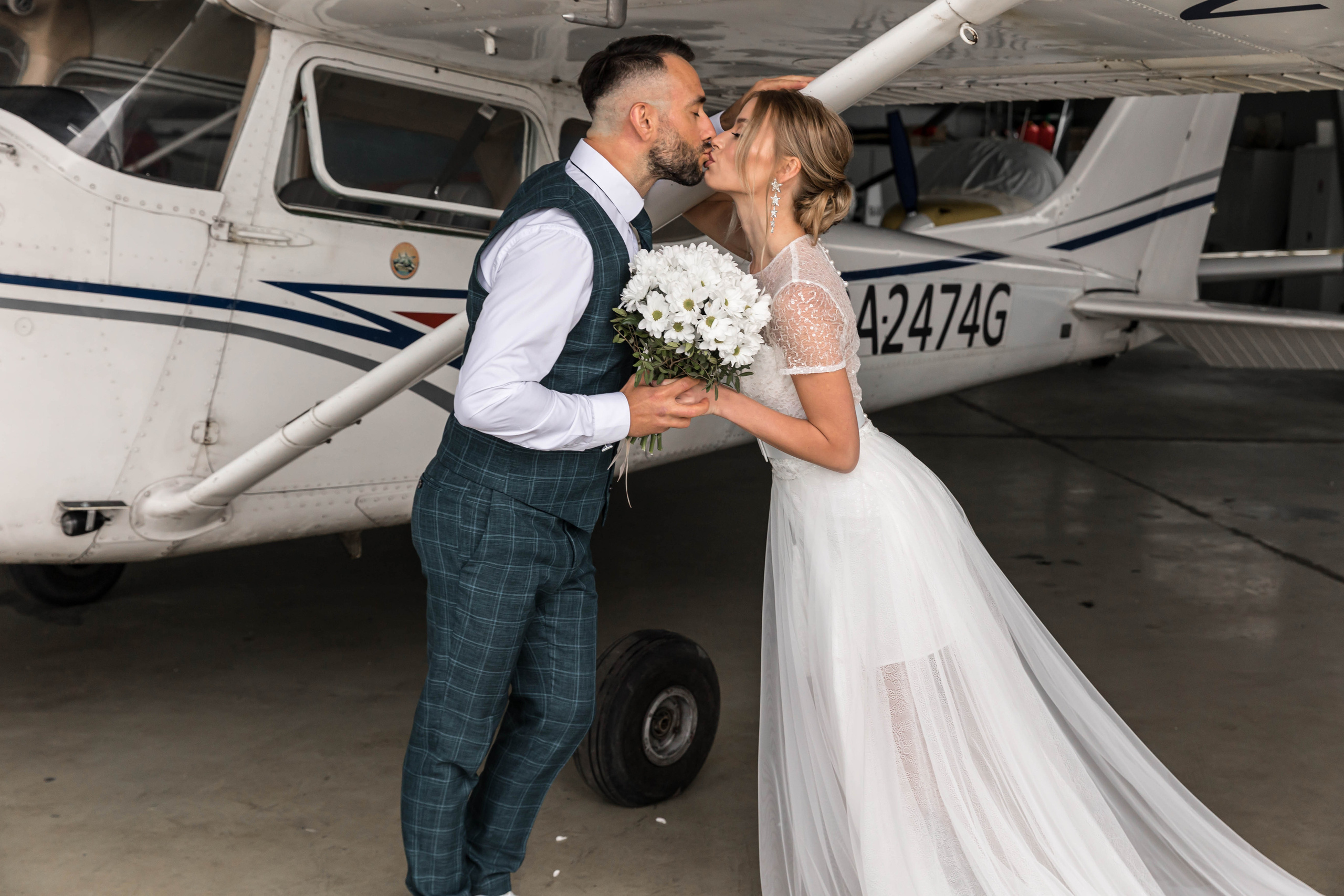 Аэродром. Роман и Виктория. Фотограф свадебный Москва.Серпухов. Андрей Гоев