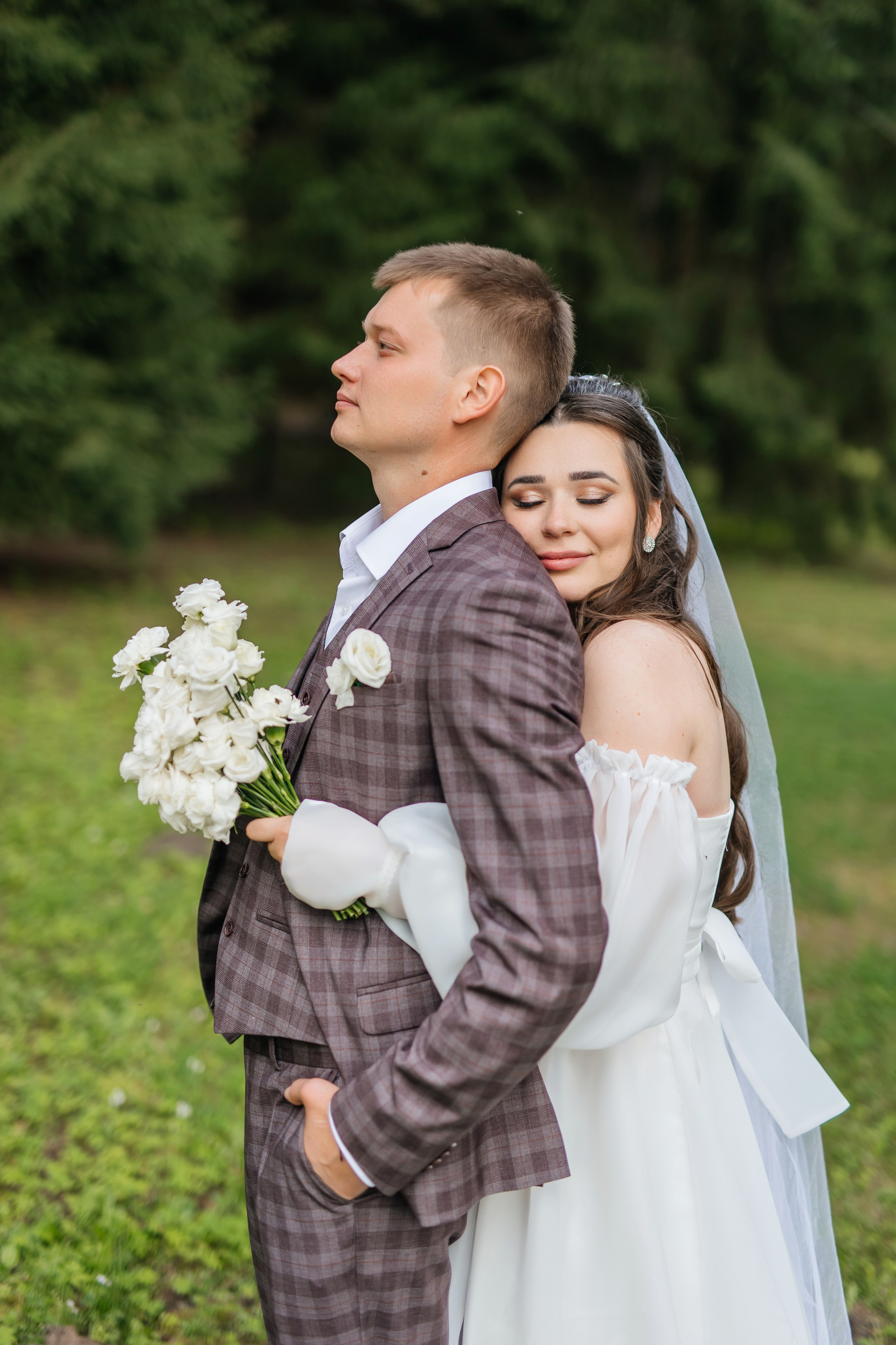 Свадебная прогулка. Фотограф Силиникс Екатерина