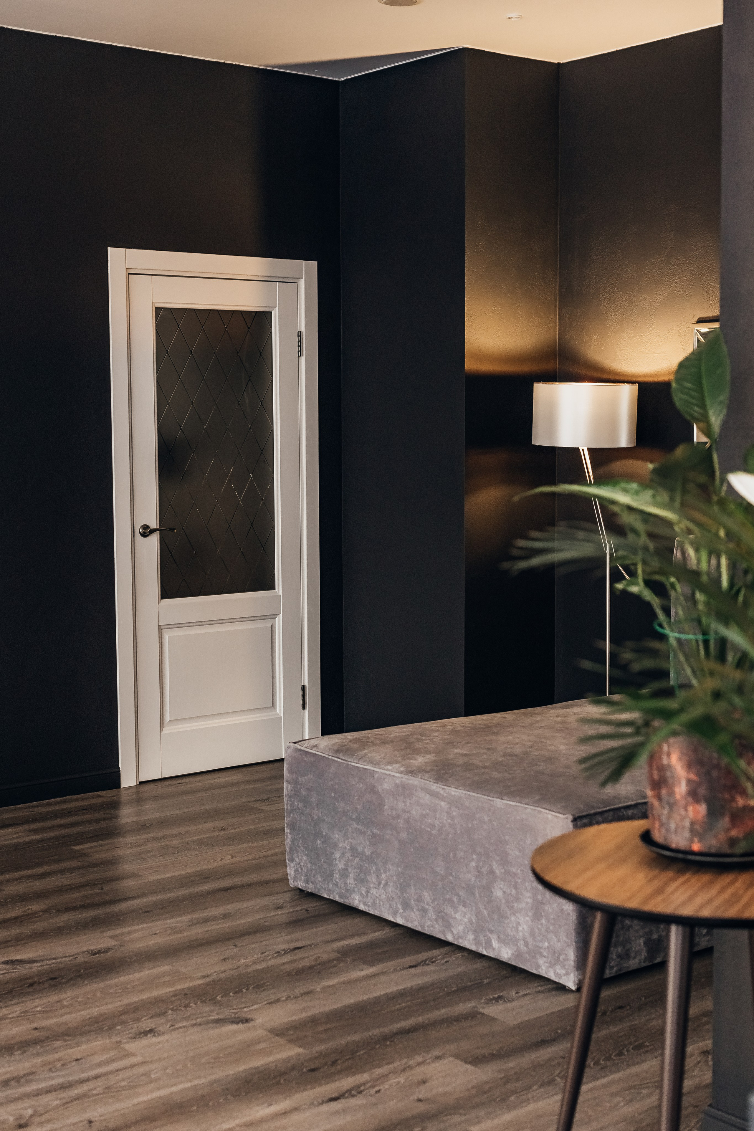 Светлая, просторная фотостудия в Тюмени. Профессиональный фотограф в Тюмени Наталья Кравченко