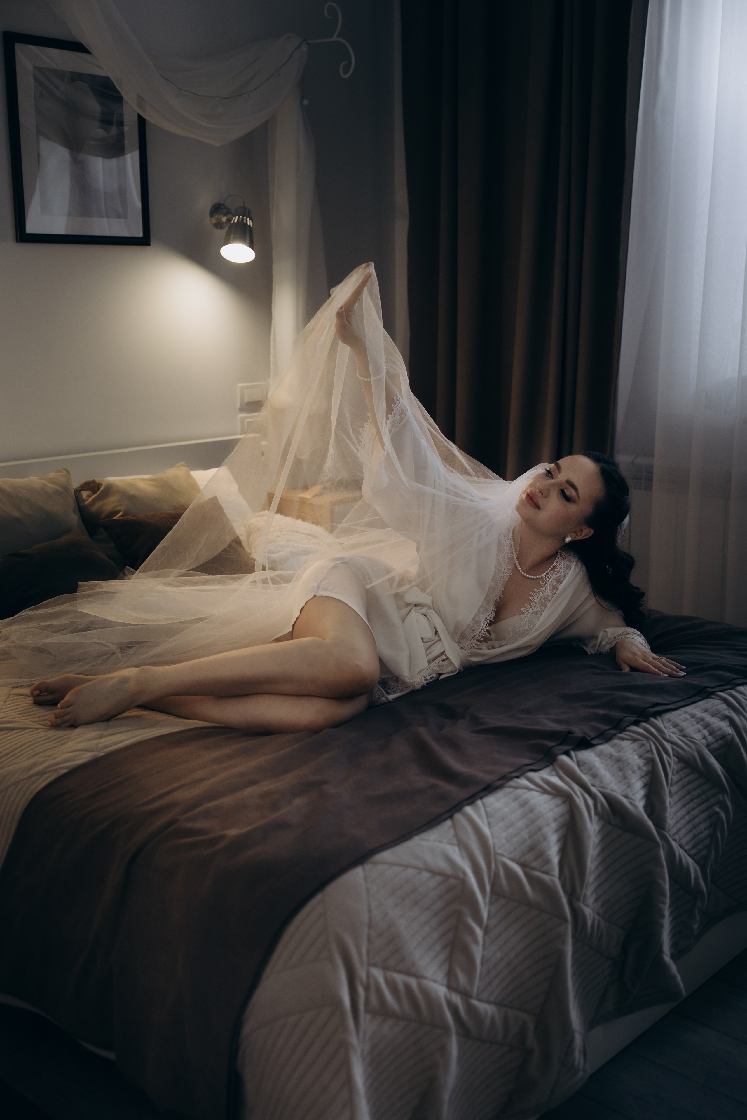 Свадебная фотосъемка в Пензе: Ольга и Владислав в отеле и студии «Перспектива»