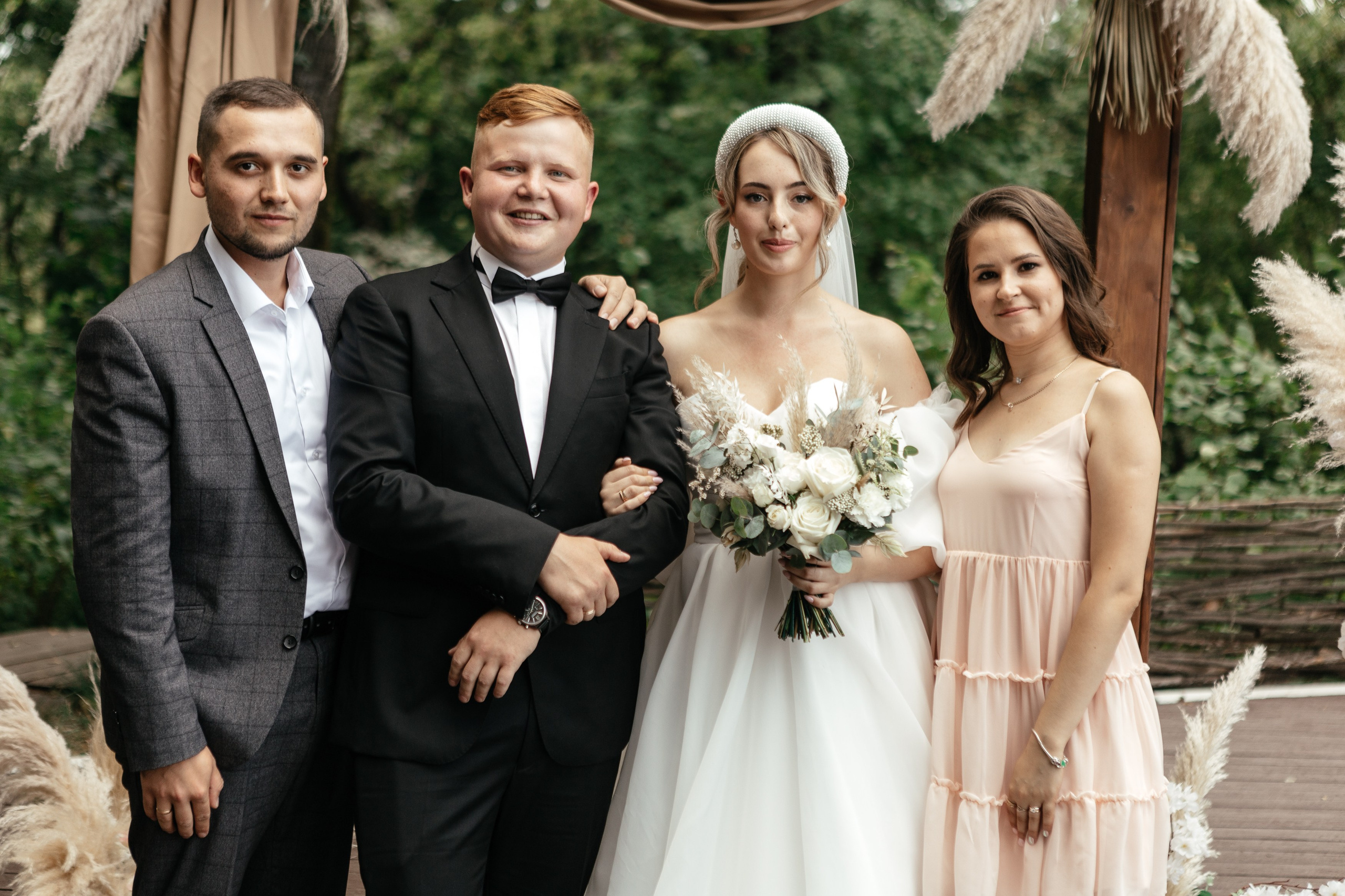 Свадебный фотограф Уфа — Руслан ГабдлисламовЖивые эмоции, красивые кадры, воспоминания на всю жизнь.Работаю по всей Республике Башкортоста. Свадебный фотограф Уфа Руслан Габдлисламов