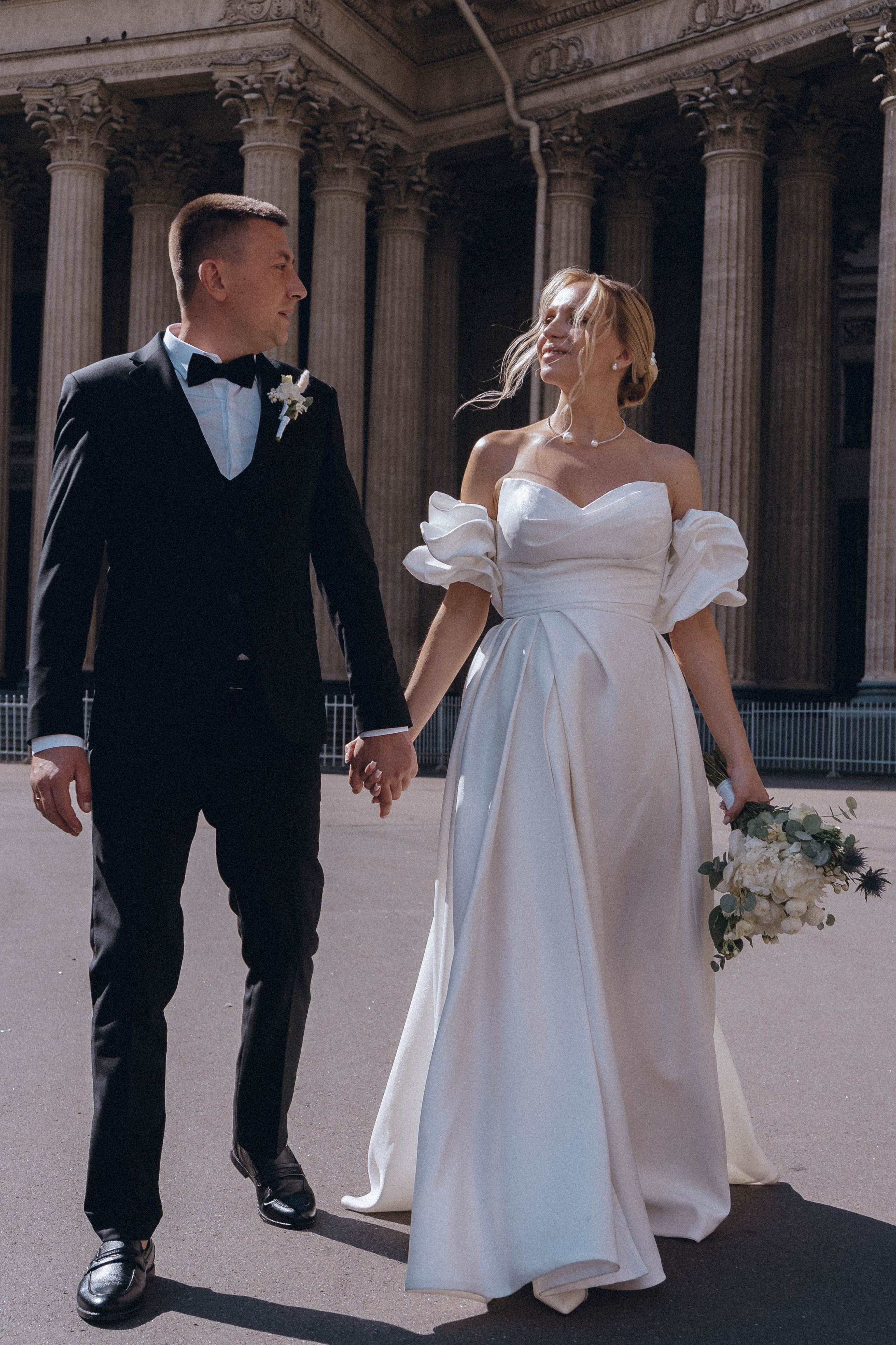 СВАДЕНБНАЯ СЬЕМКА НА КАТЕРЕ ПО КАНАЛАМ САНКТ-ПЕТЕРБУРГА И В АКВАТОРИИ НЕВЫ. Профессиональный фотограф, Санкт-Петербург — Виктория Богомолова