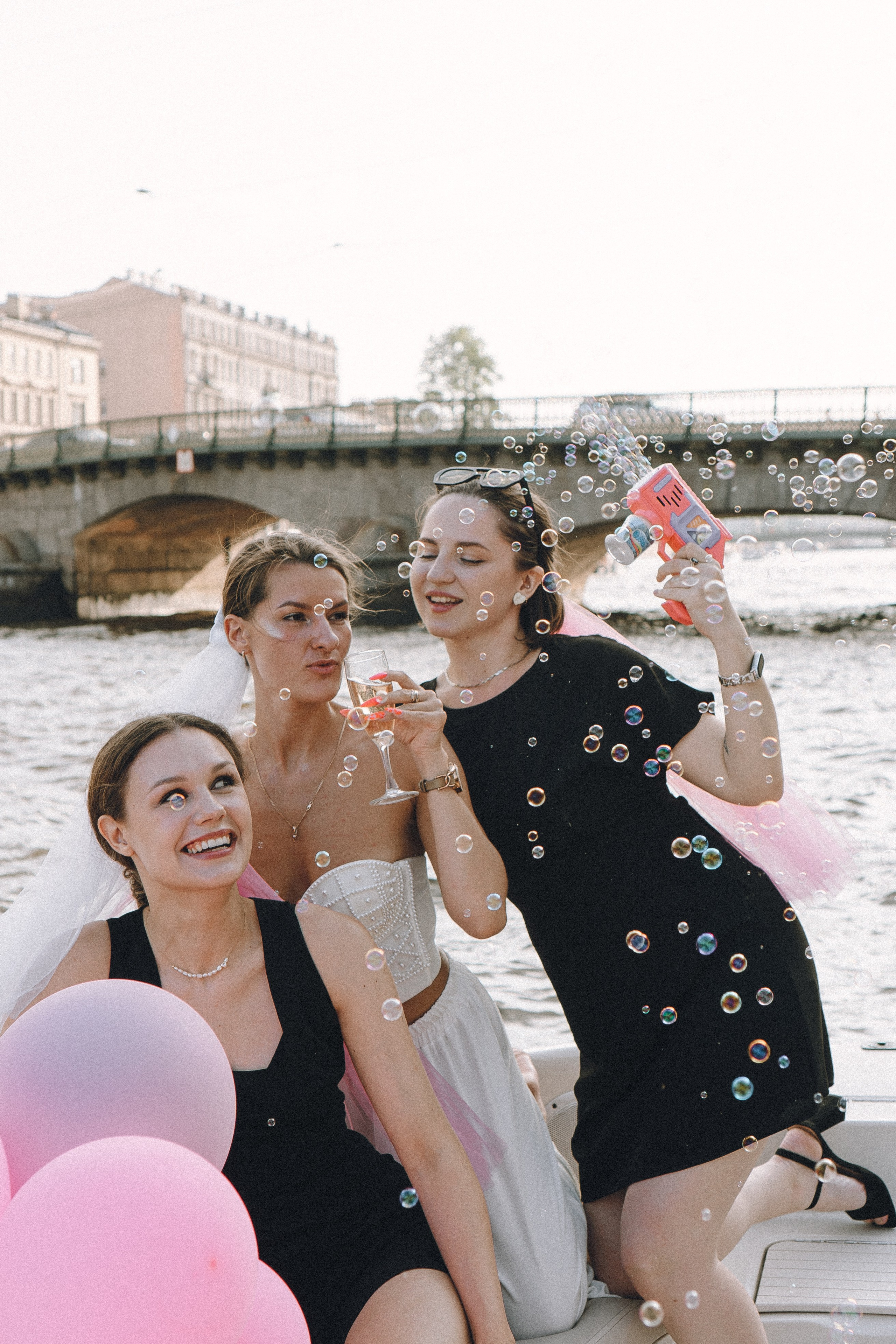 ДЕВИЧНИК НА КАТЕРЕ. Профессиональный фотограф, Санкт-Петербург — Виктория Богомолова