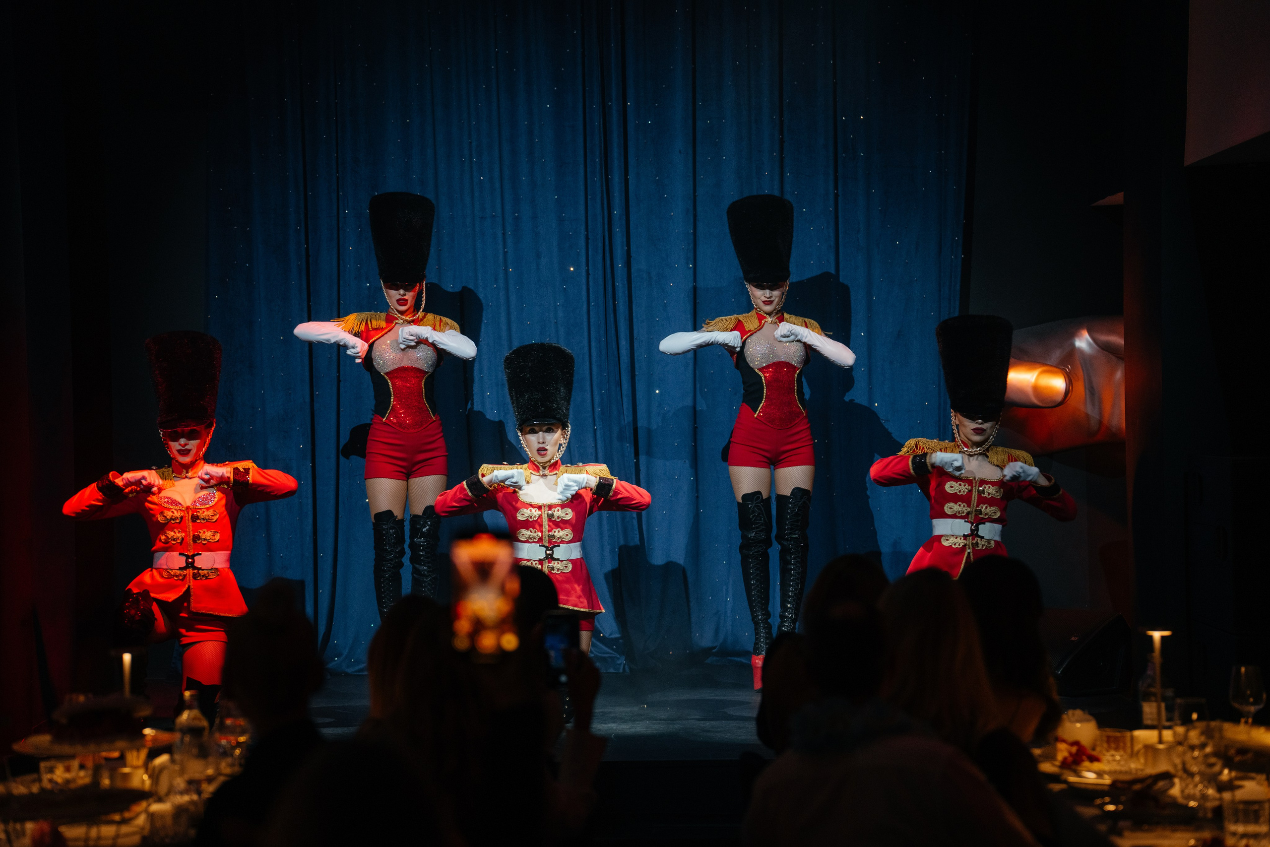 2 апреля (среда). BENUAR Restaurant