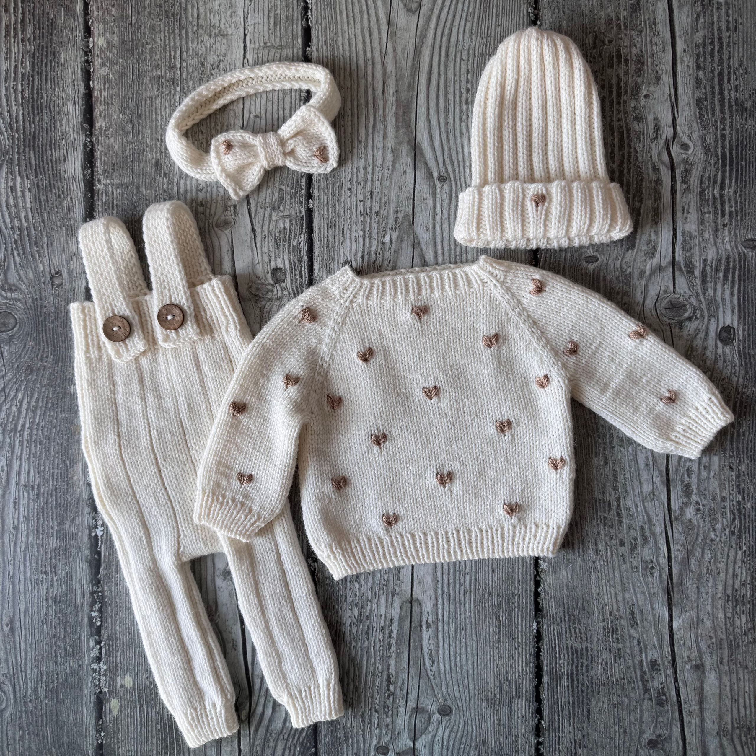 Костюмы и аксессуары для фотосессии новорожденных | Реквизит для съемки newborn в Москве. Фотосессия новорожденных в Москве и Московской области | Профессиональный фотограф newborn — Татьяна Иванова