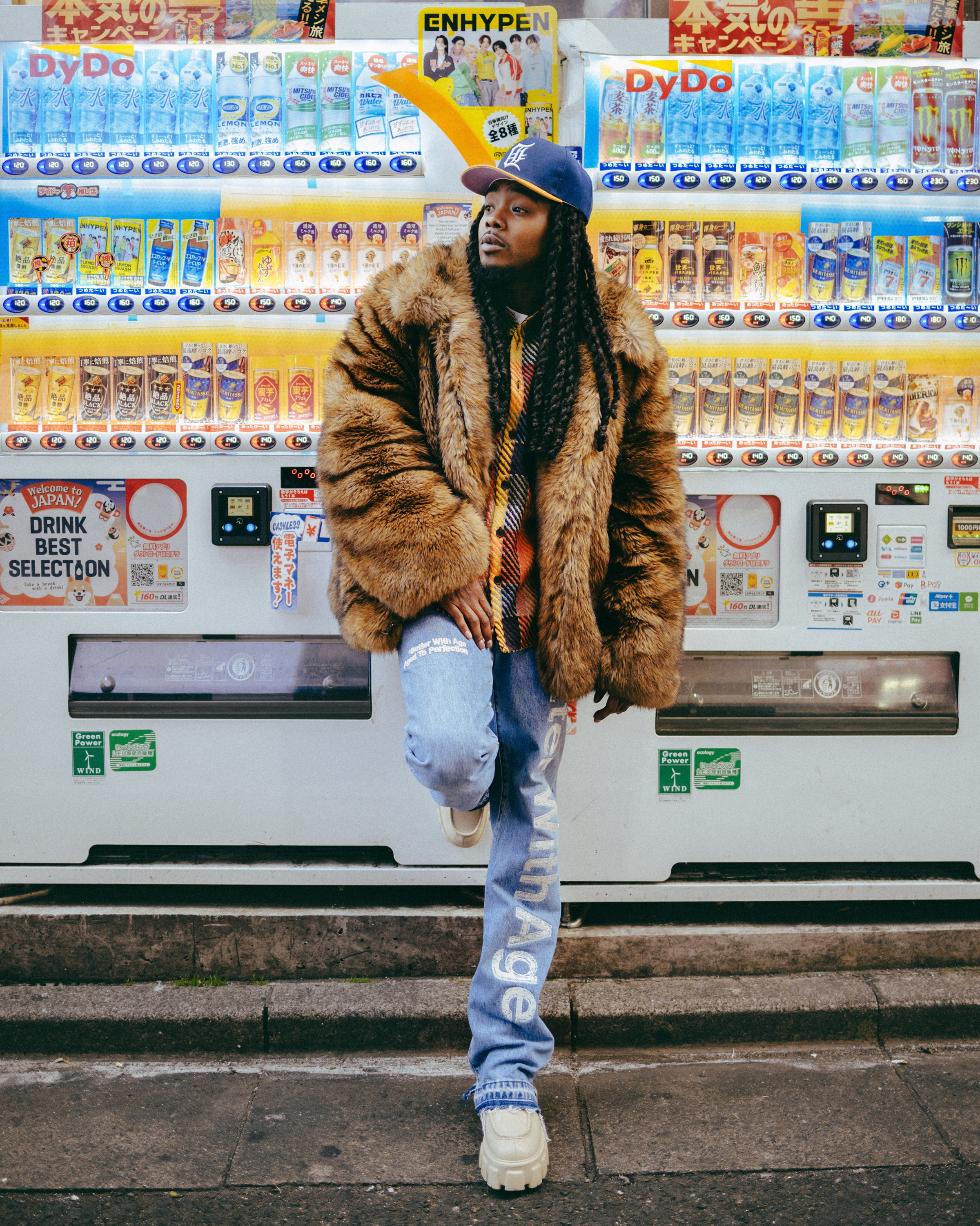 Dorian. Photographer in Tokyo Anatolii Ozarto