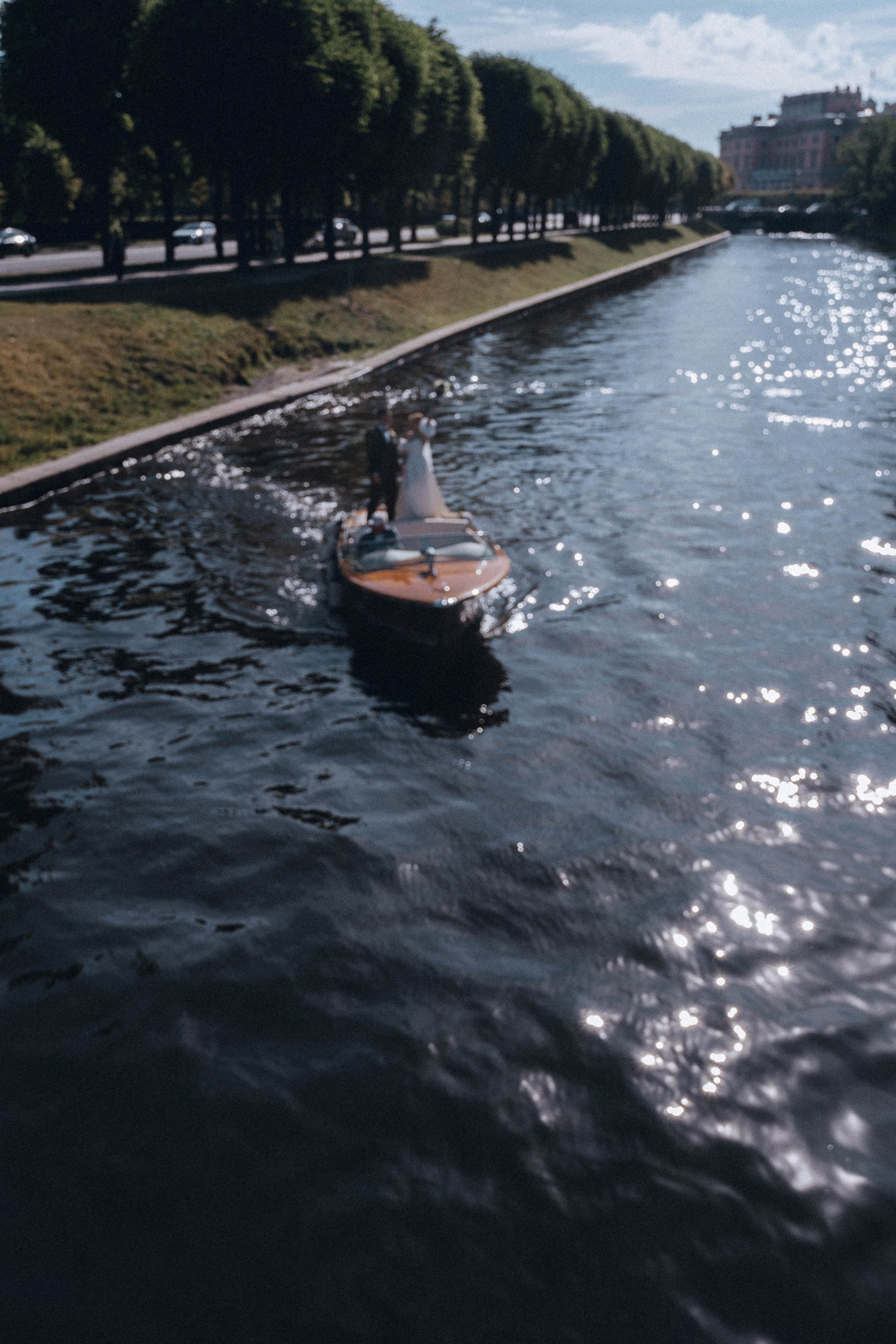 СВАДЕНБНАЯ СЬЕМКА НА КАТЕРЕ ПО КАНАЛАМ САНКТ-ПЕТЕРБУРГА И В АКВАТОРИИ НЕВЫ. Профессиональный фотограф, Санкт-Петербург — Виктория Богомолова