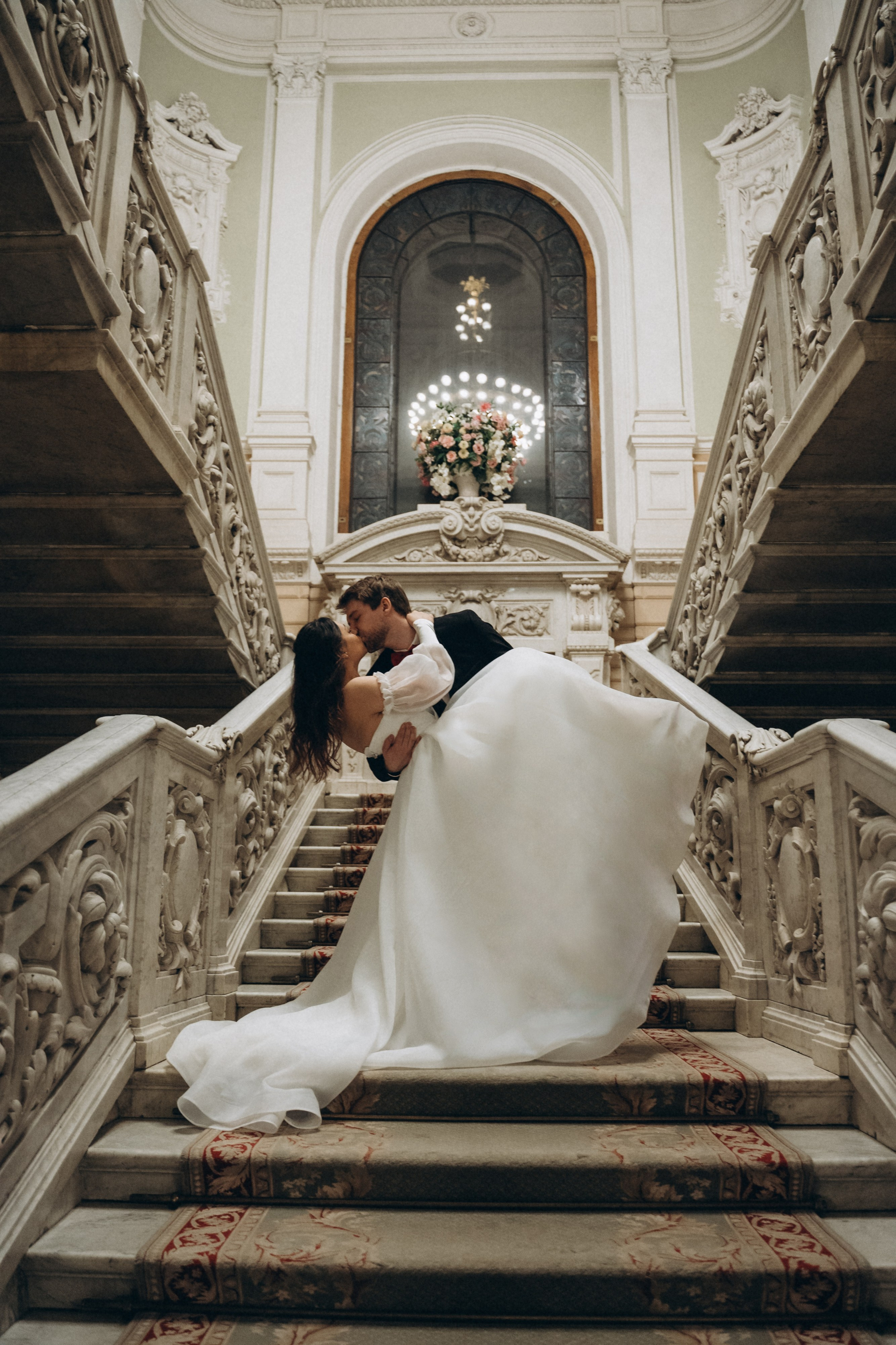 Любовь в 1-м Дворце Бракосочетания. Фотограф в Санкт-Петербурге — Лучина Екатерина