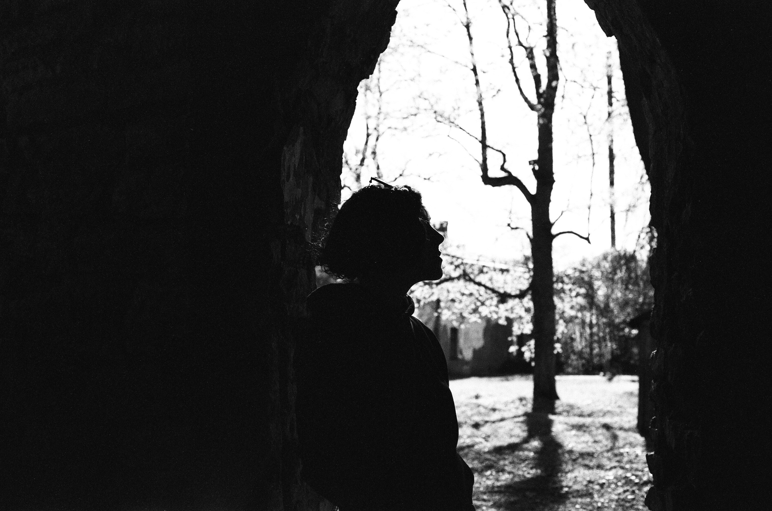 Юлиана в Готических воротах Демидовского парка. Мари Линёк-Стельмах Фотохудожник Санкт-Петербург/Урал