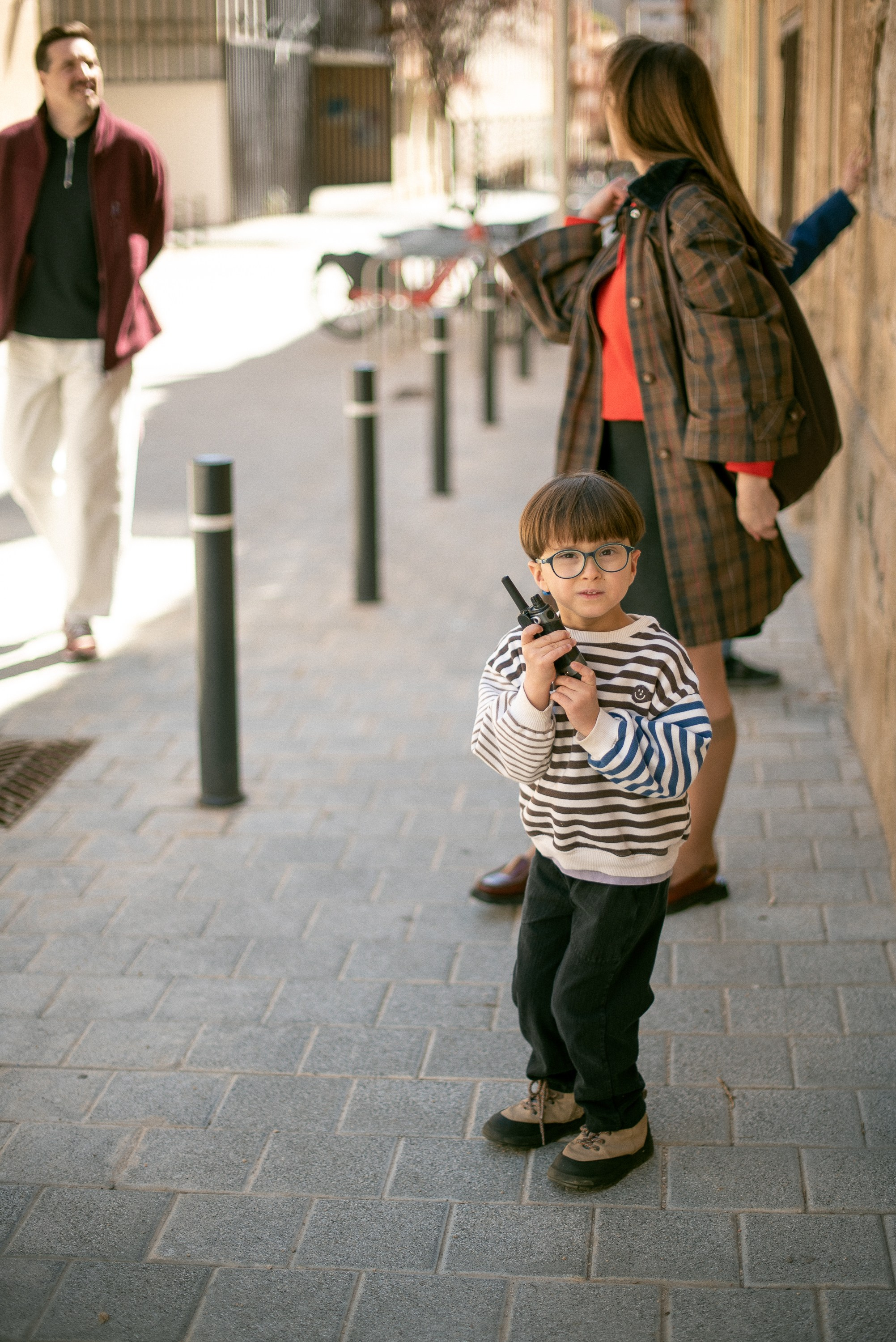 Солнечный день в Лес Кортс. Документальная семейная фотография в Барселоне и за её пределами