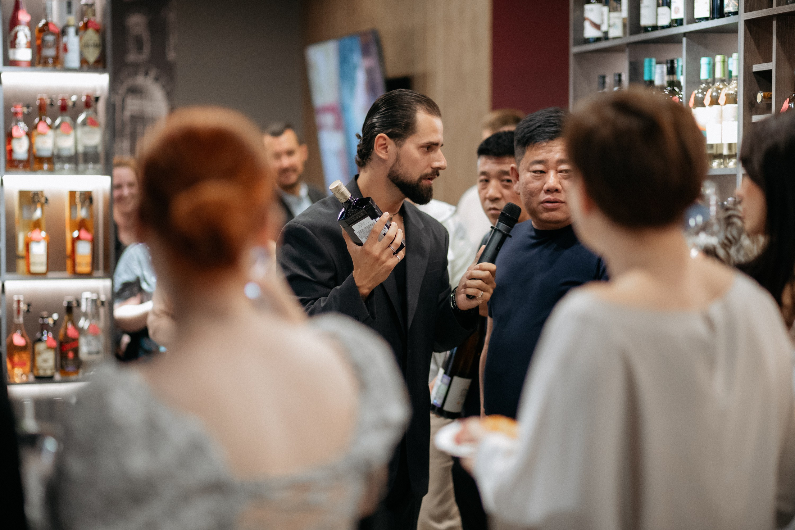 BY SIMPLE ВИНОТЕКА — ОТКРЫТИЕ. СВОИ. ФОТООТЧЕТЫ-СОБЫТИЯ-МЕСТА