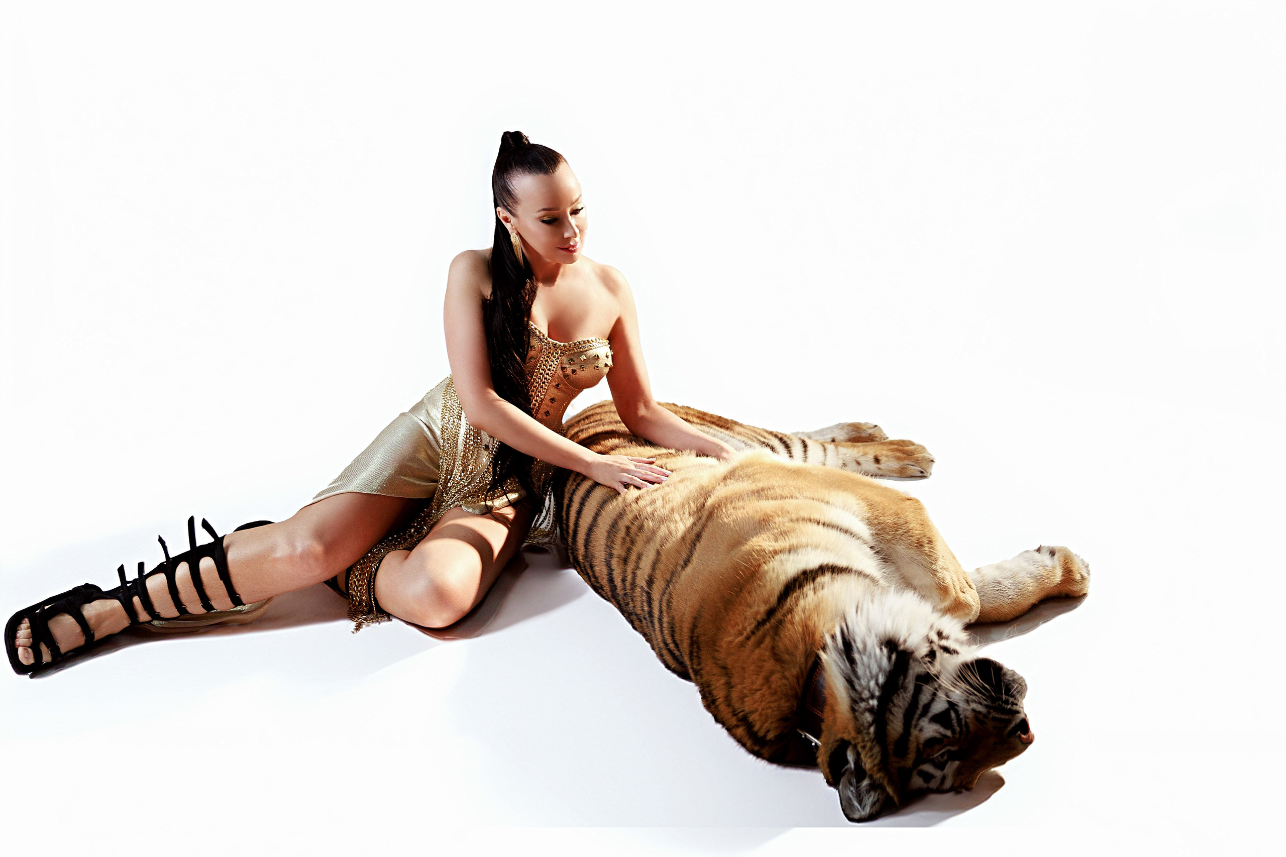 Фотосессия с тигром. Иванова Ирина Свадебный и семейный фотограф г. Уфа