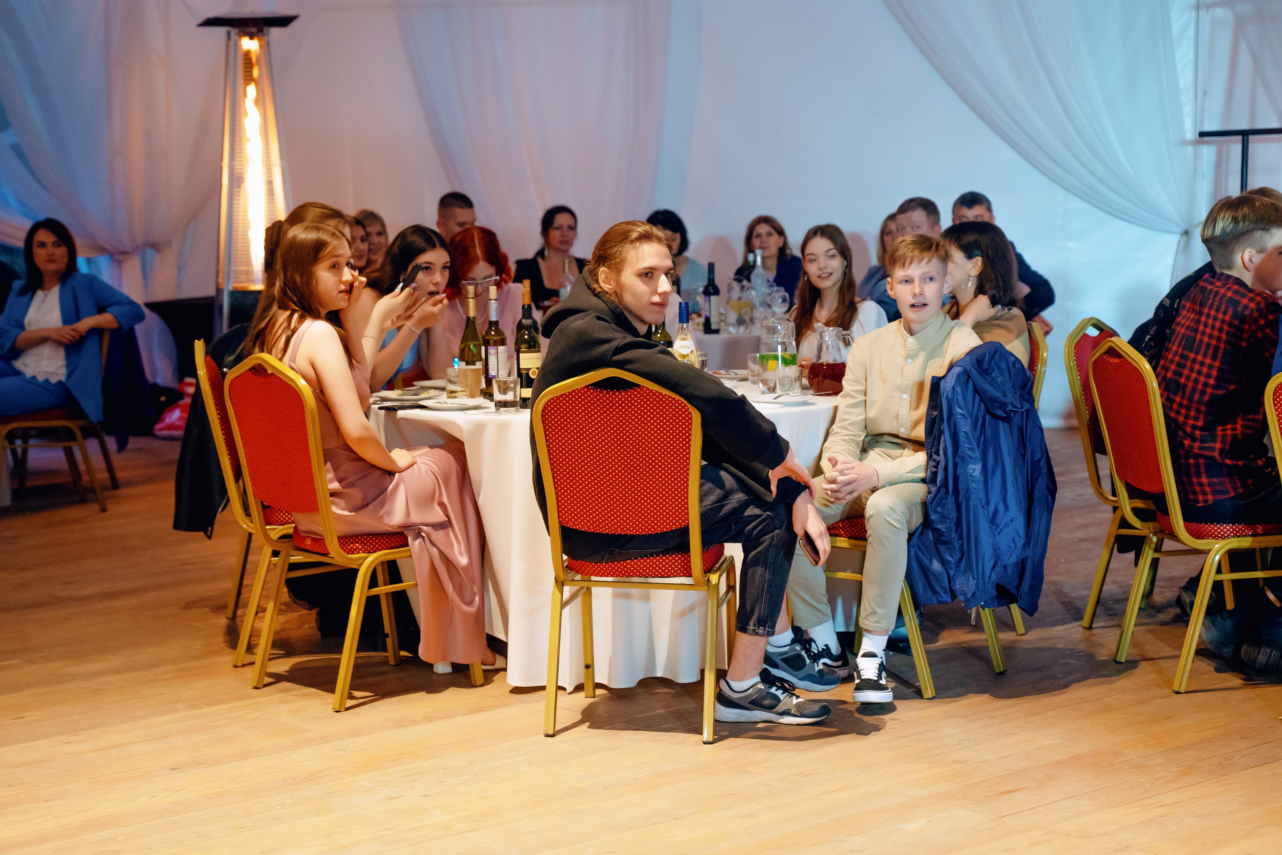 Выпускной 11 класс. Фотограф Ким Наталья в Красноярске