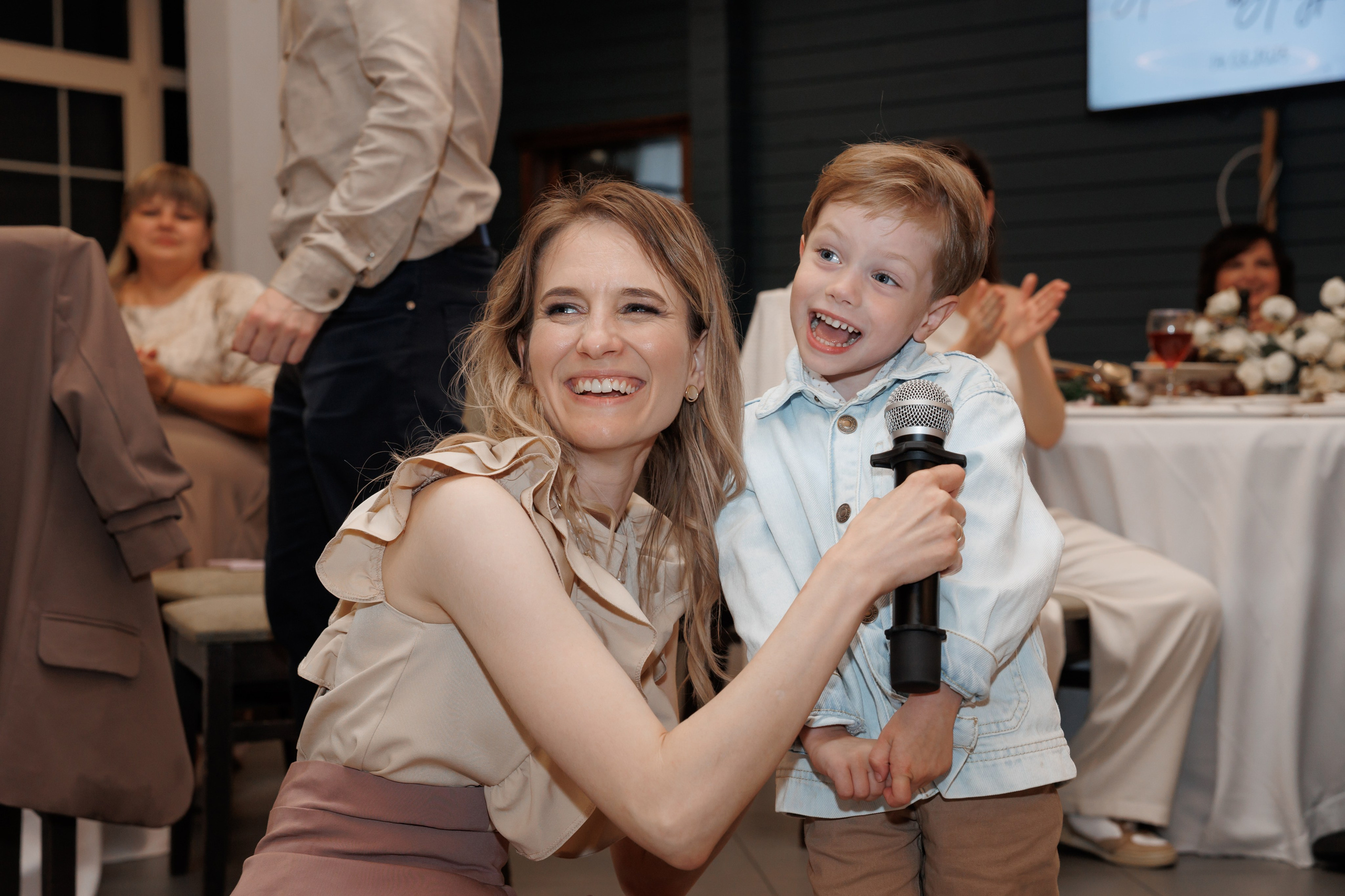 Регистрация в отеле Fish Point, ЗАГС Бутово, прогулка в Остафьево. Свадебный и репортажный фотограф (Москва, Королев и другие)