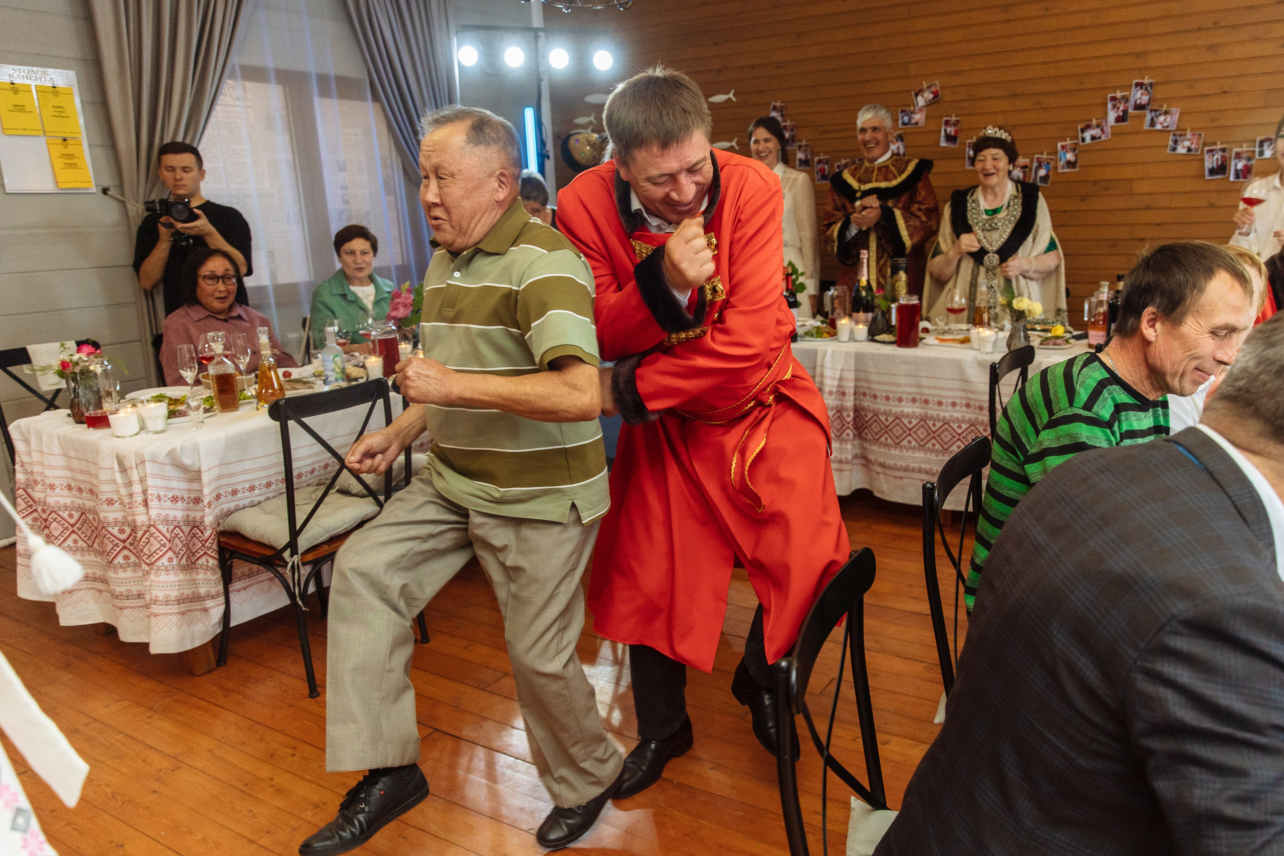 «Иван Васильевич меняет профессию» Юбилей. Свадебный и семейный фотограф в Улан-Удэ