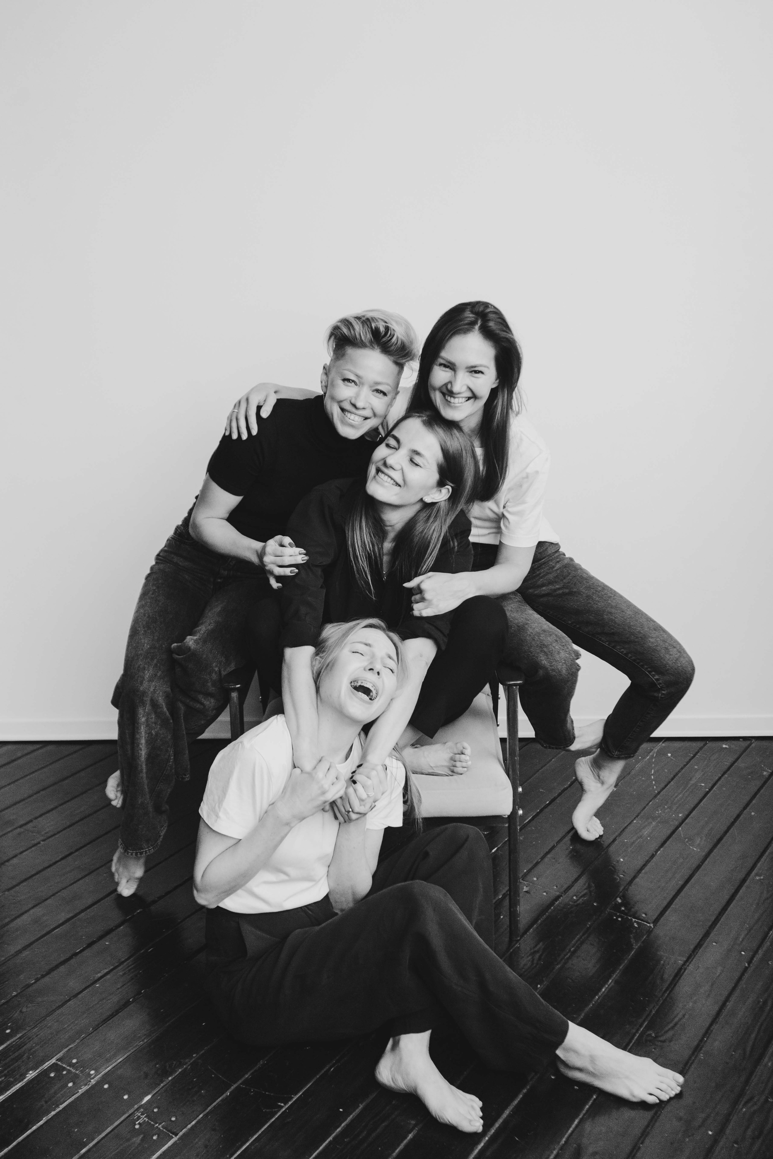 Подруги. Свадебный семейный фотограф и видеограф Гомель Минск Беларусь Европа