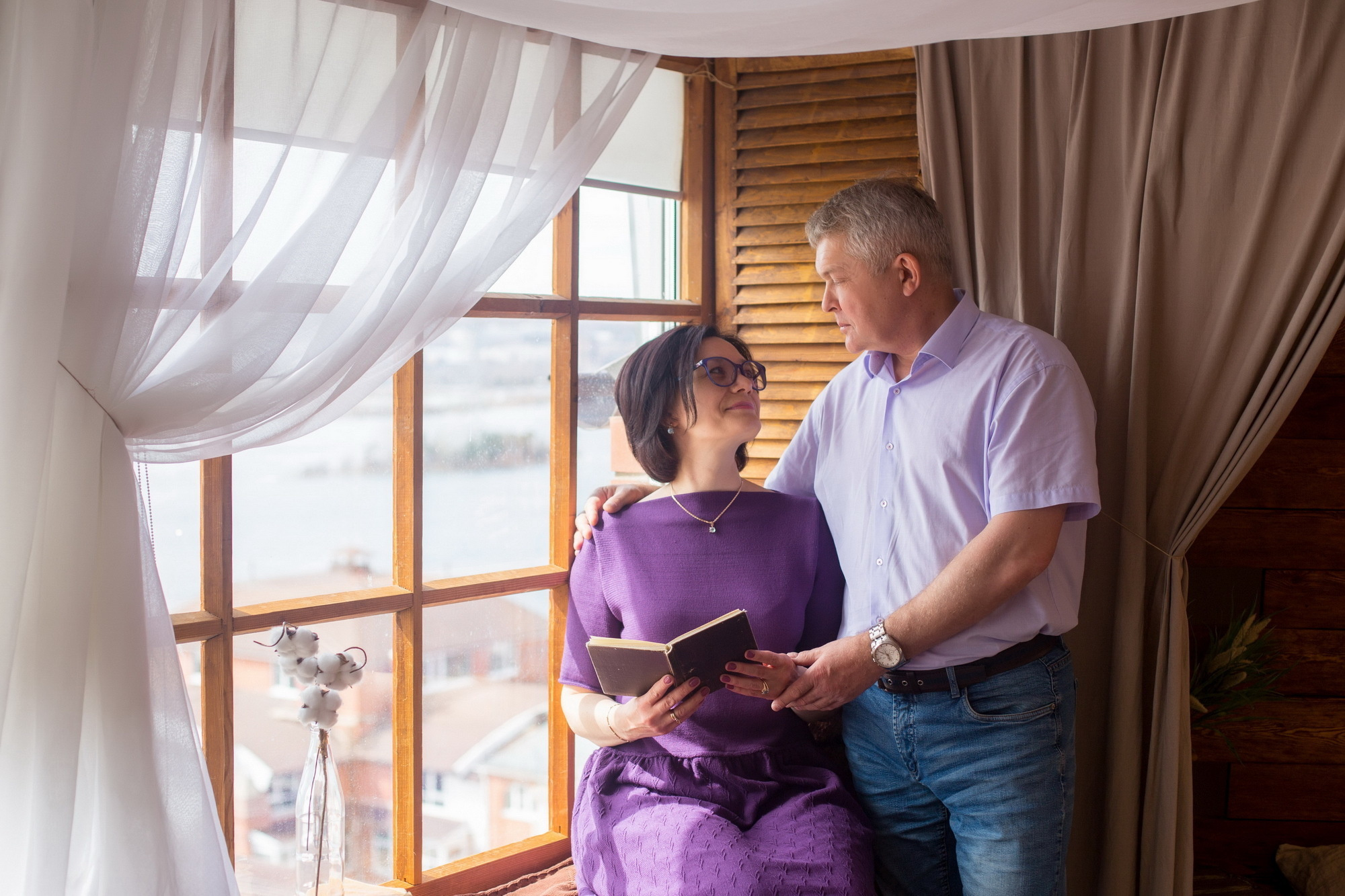 Студийные фотосессии в Иркутске. Фотограф видеограф Иркутск фото видео студия Алексея Марамзина