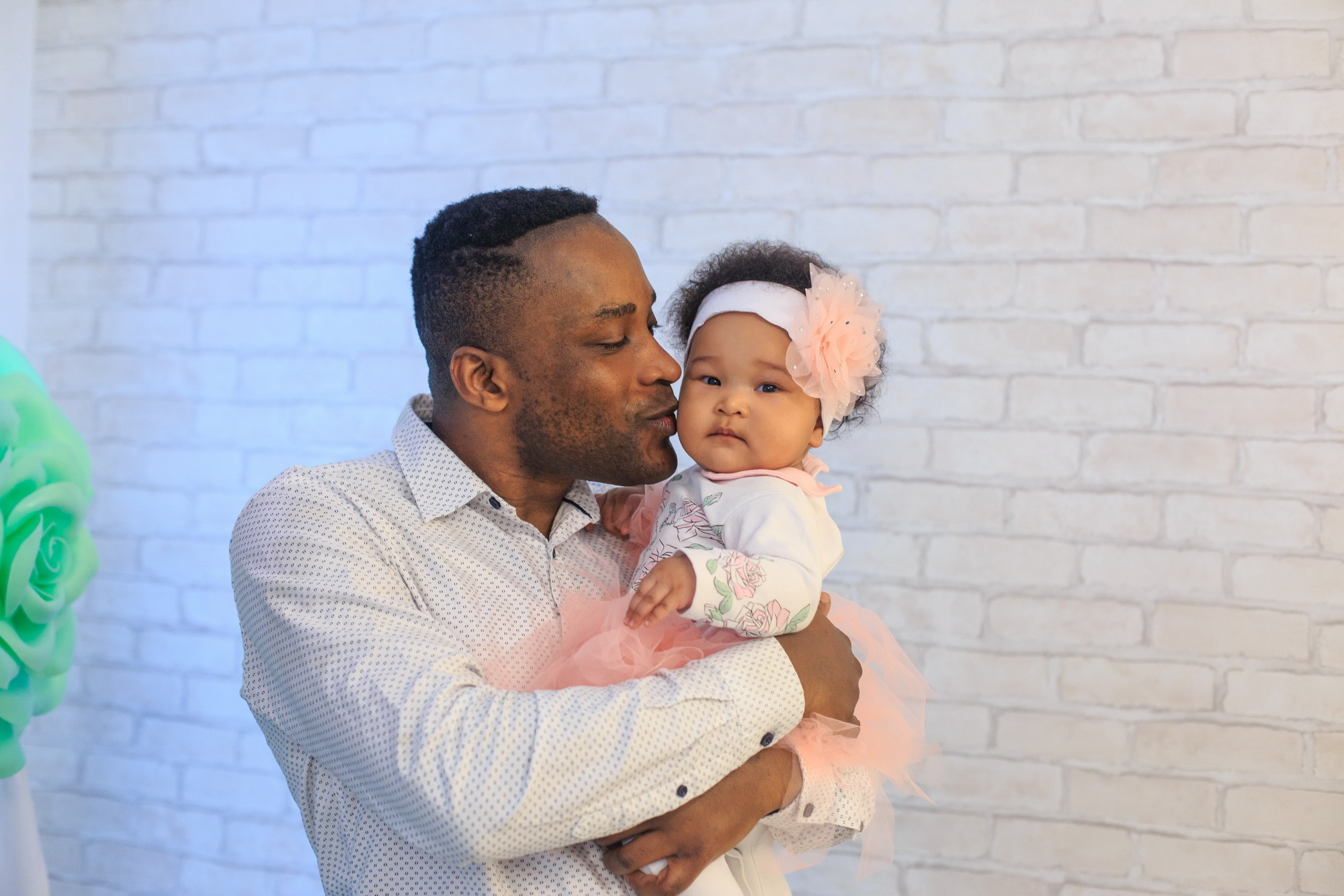 Студийные фотосессии в Иркутске. Фотограф видеограф Иркутск фото видео студия Алексея Марамзина