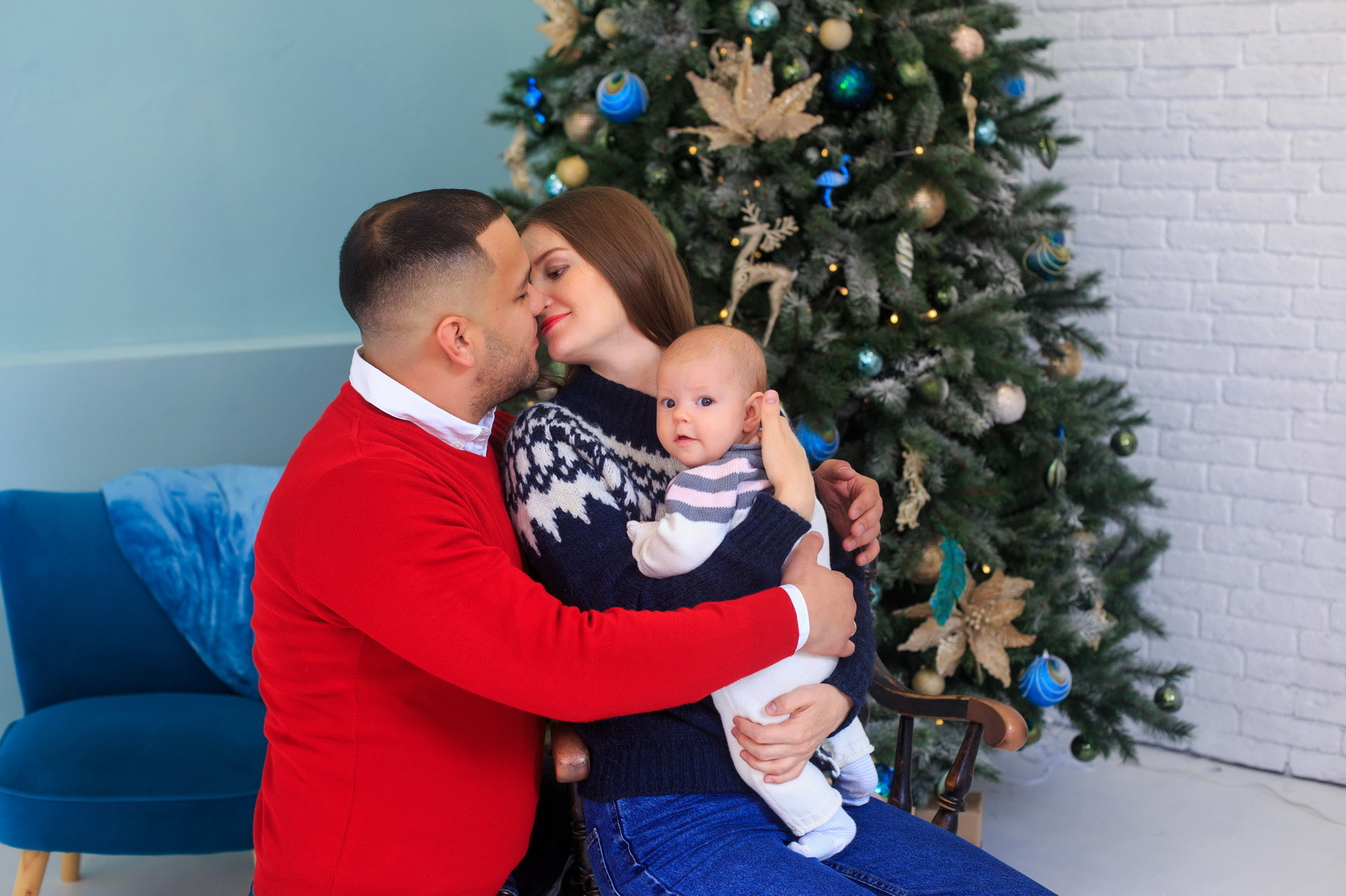 Студийные фотосессии в Иркутске. Фотограф видеограф Иркутск фото видео студия Алексея Марамзина