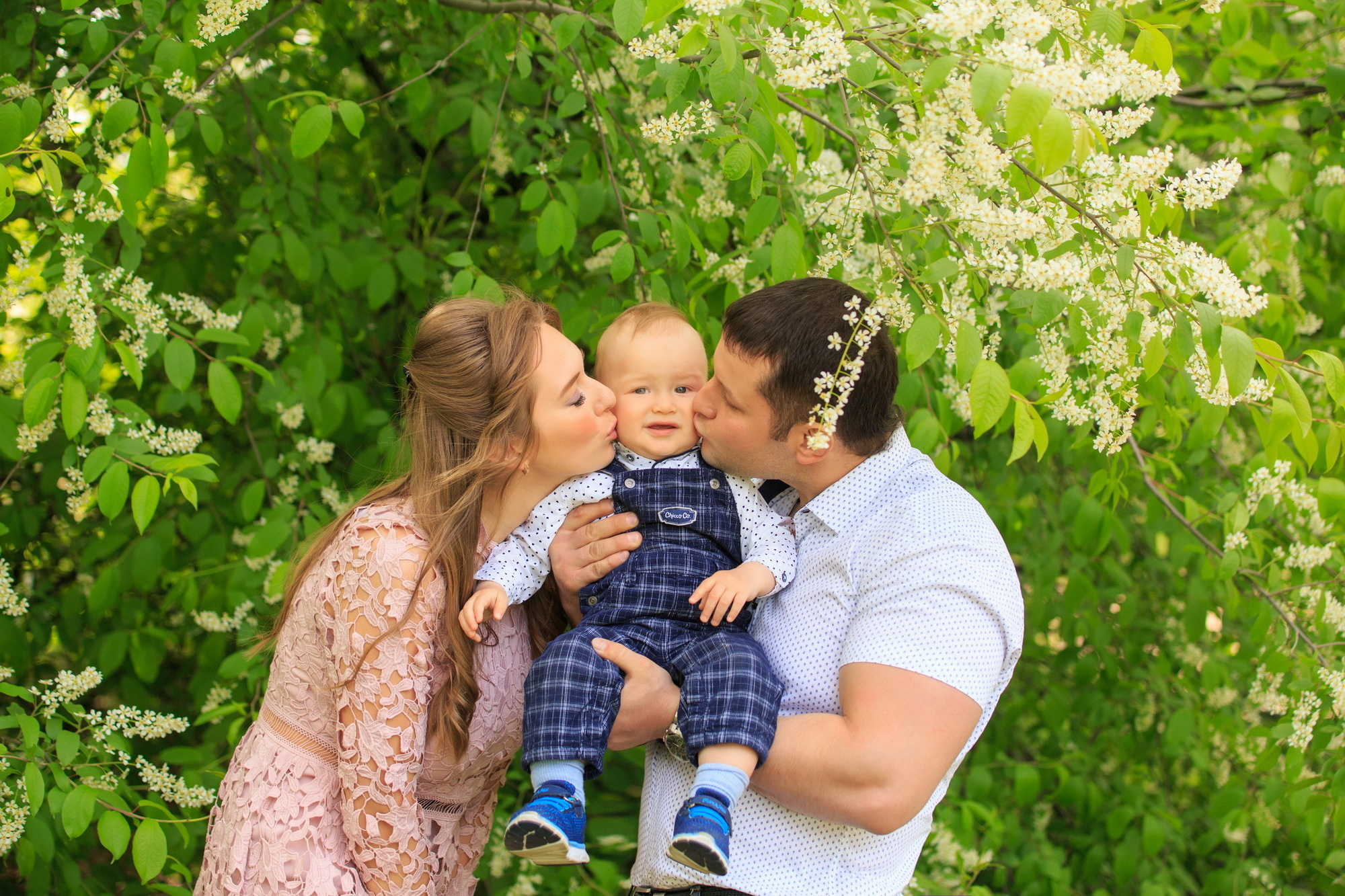 Студийные фотосессии в Иркутске. Фотограф видеограф Иркутск фото видео студия Алексея Марамзина