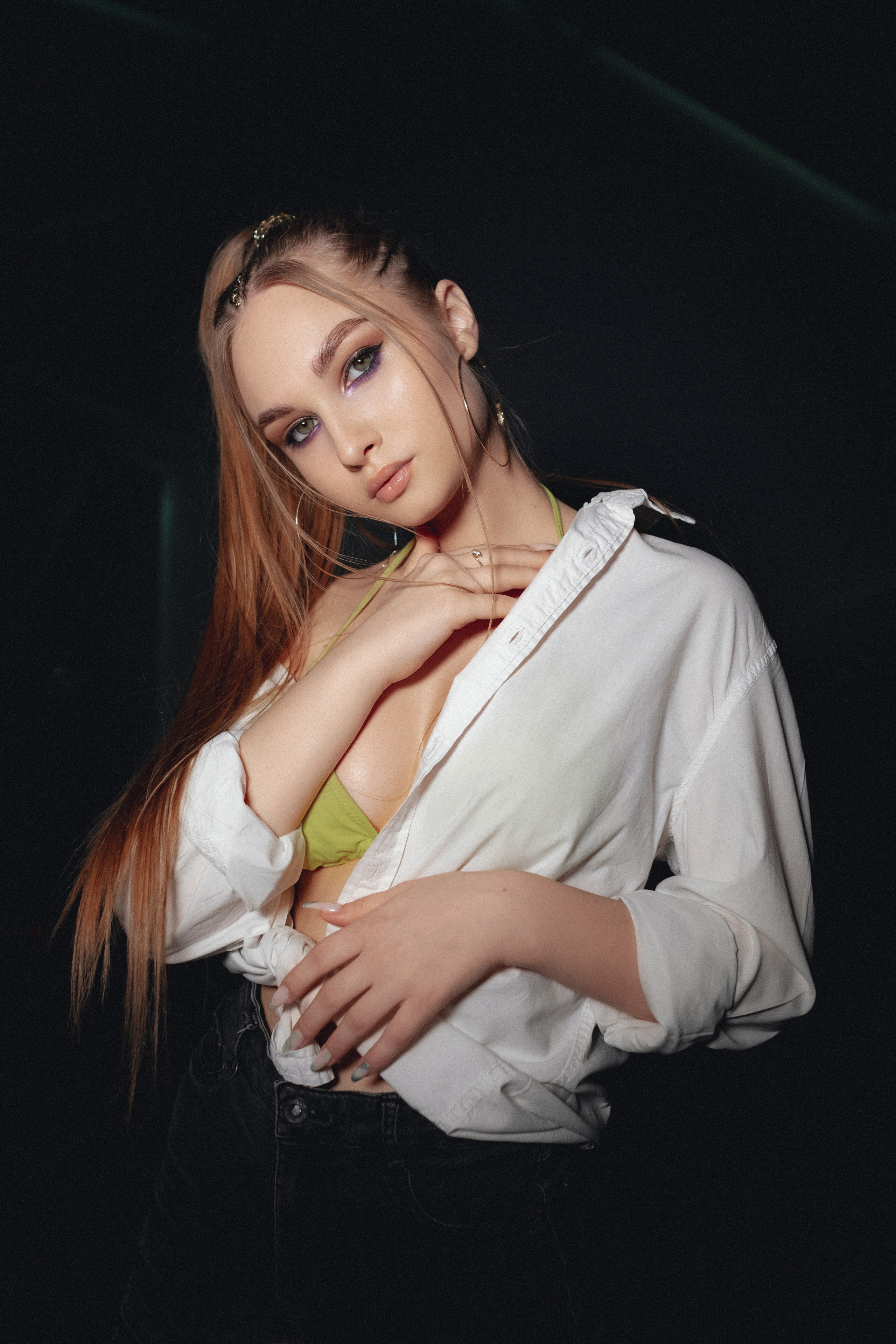 Творческая студийная фотосессия Ксении в Михайловке. Антонина Мезинова фотограф Михайловка и Волгоград