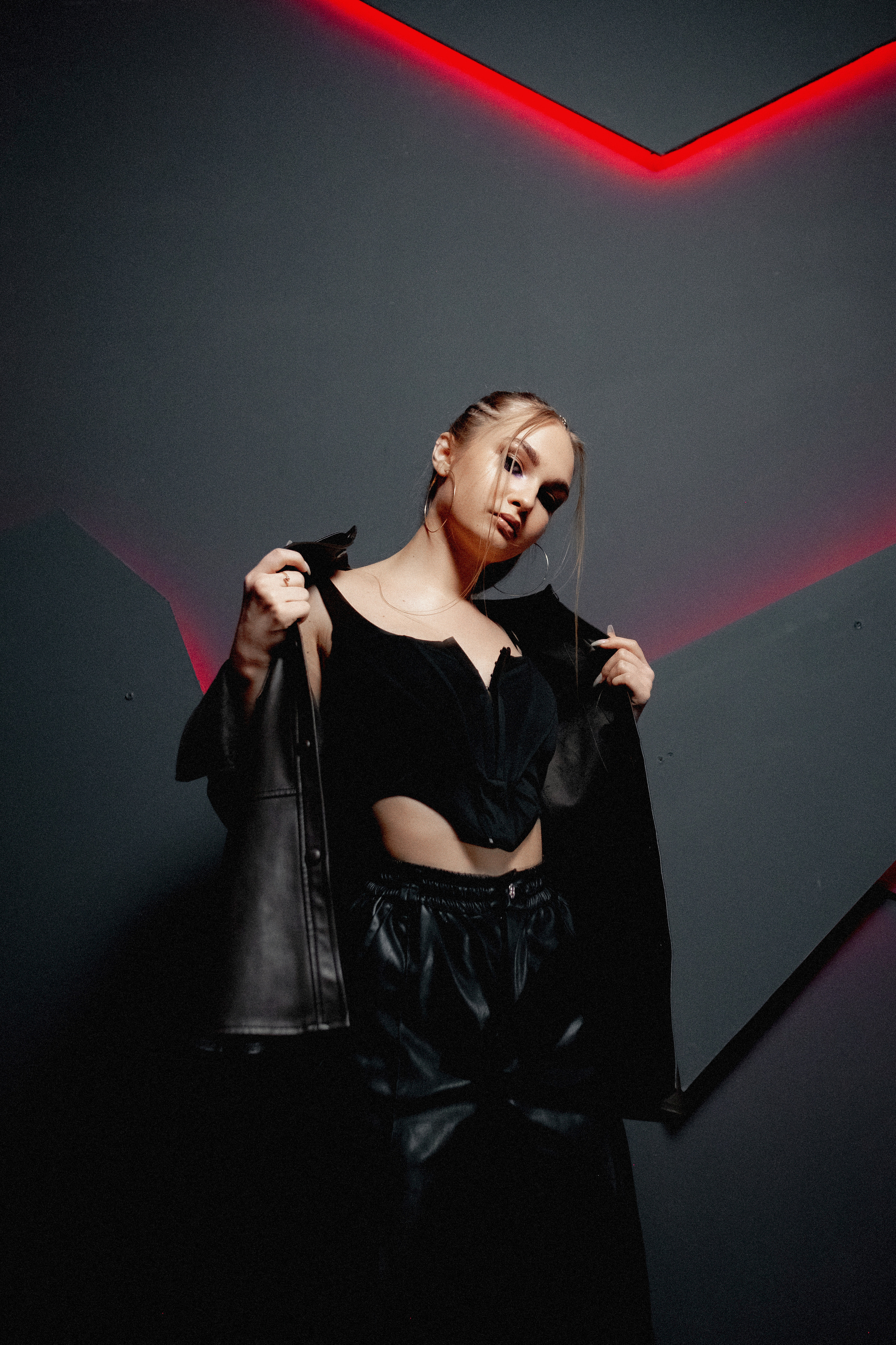 Творческая студийная фотосессия Ксении в Михайловке. Антонина Мезинова фотограф Михайловка и Волгоград