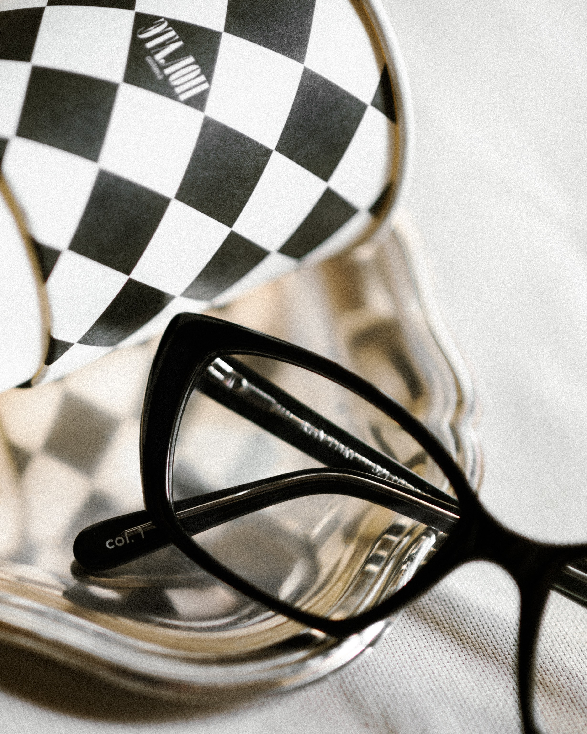 Etalon Optica. Фотограф для брендов в Санкт-Петербурге — Анастасия Галина