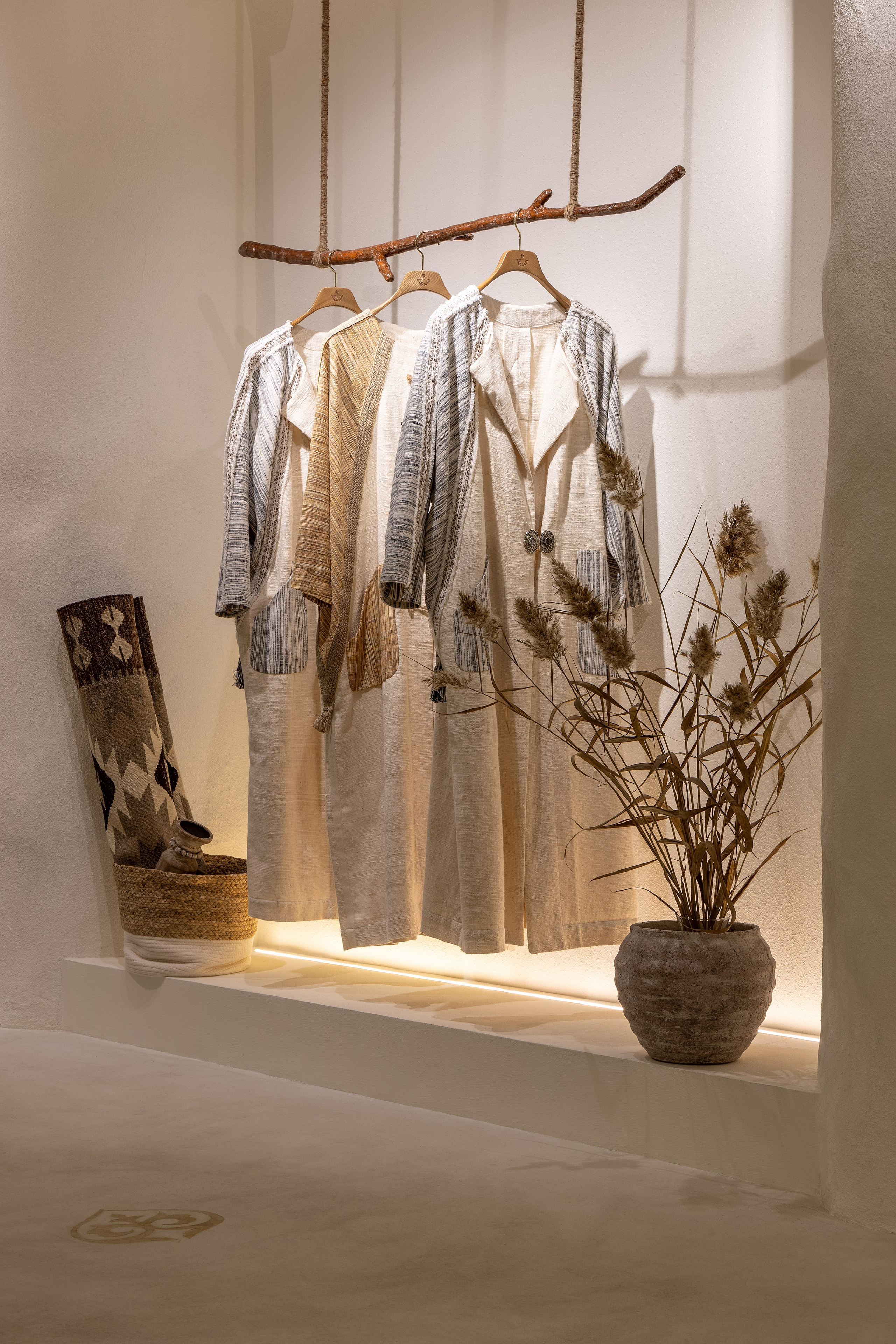 Интерьерная фотосъёмка бутика «Dala» в Астане. Roman Yakunin — interior photographer in Almaty, Kazakhstan